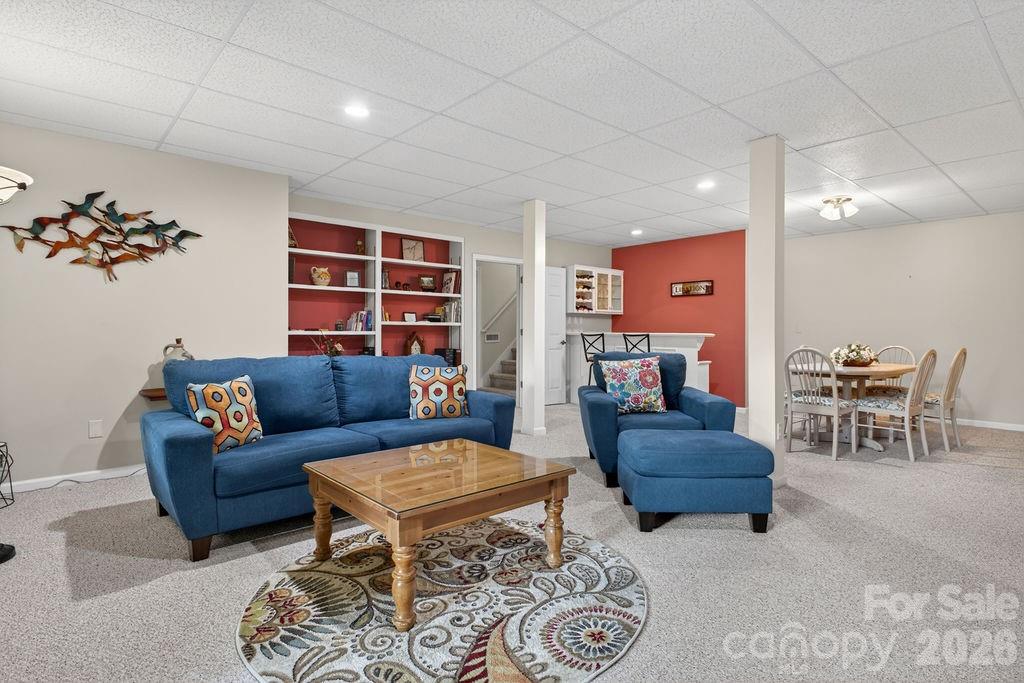1820 Riverview Court — Hendersonville