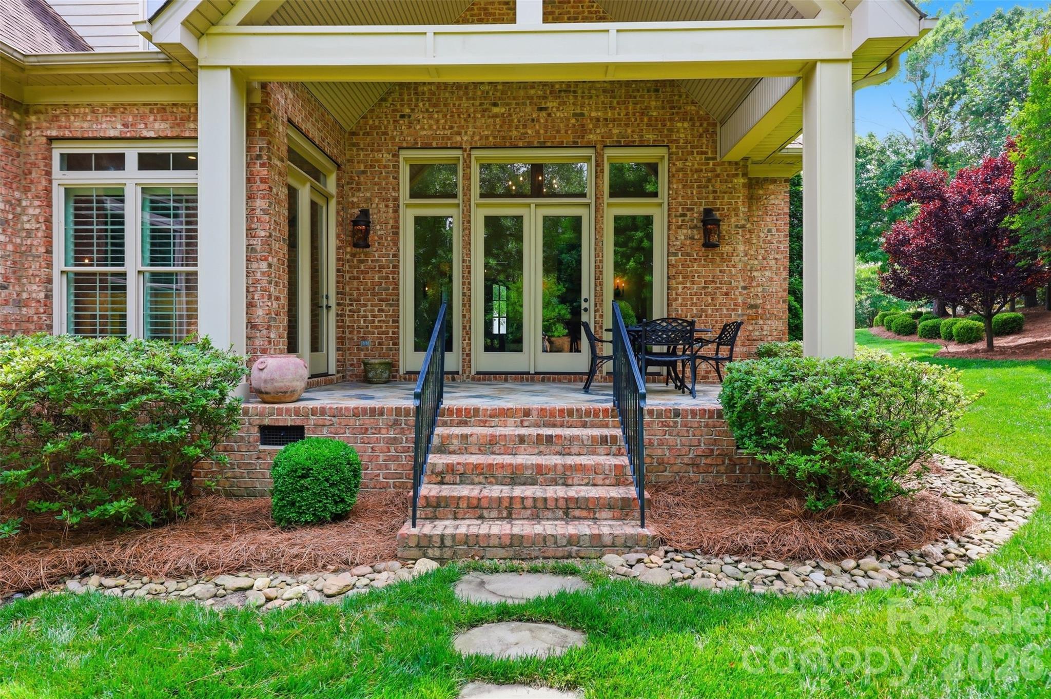 3531 Aqua Point Drive — York