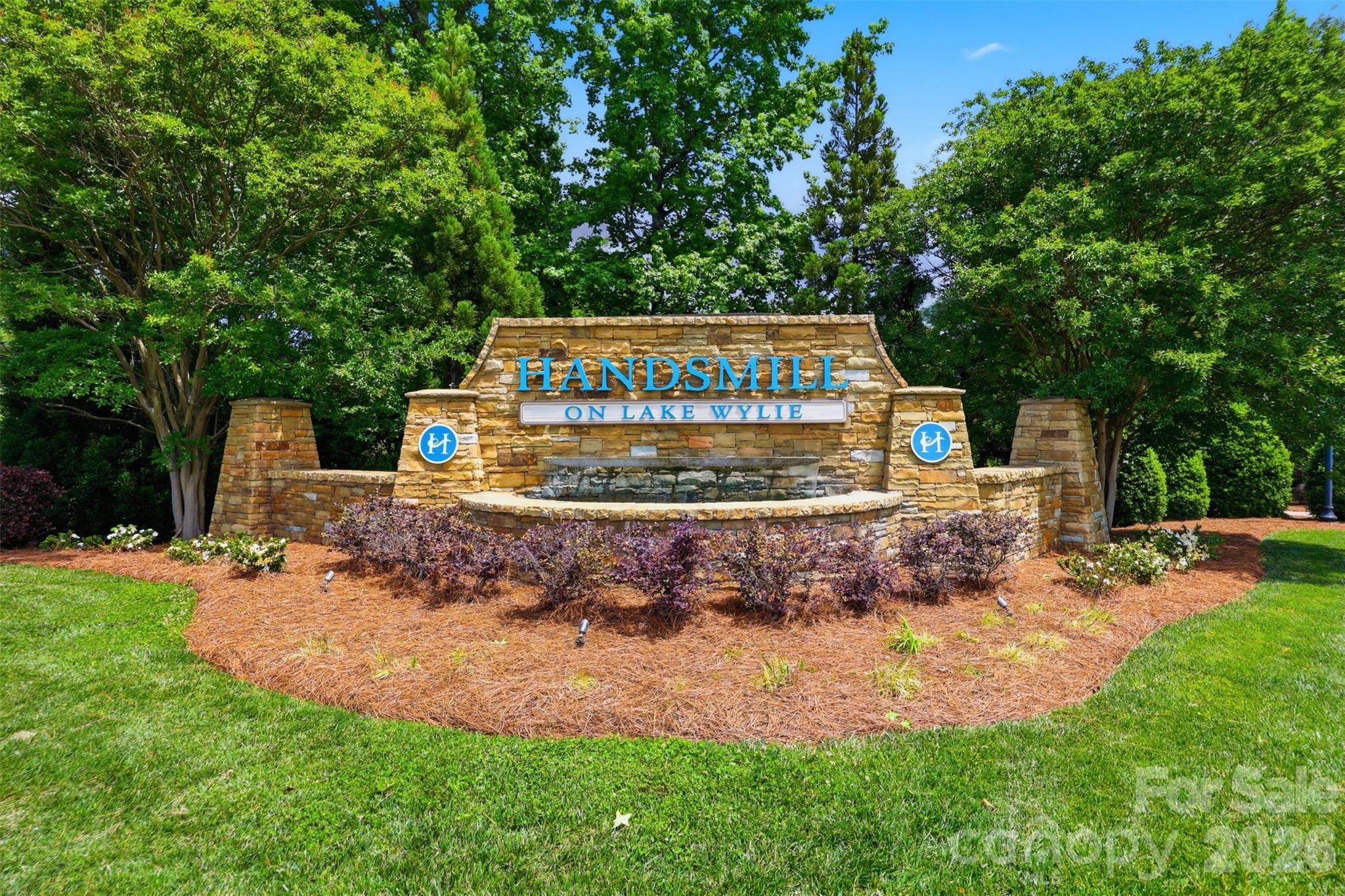 3531 Aqua Point Drive — York