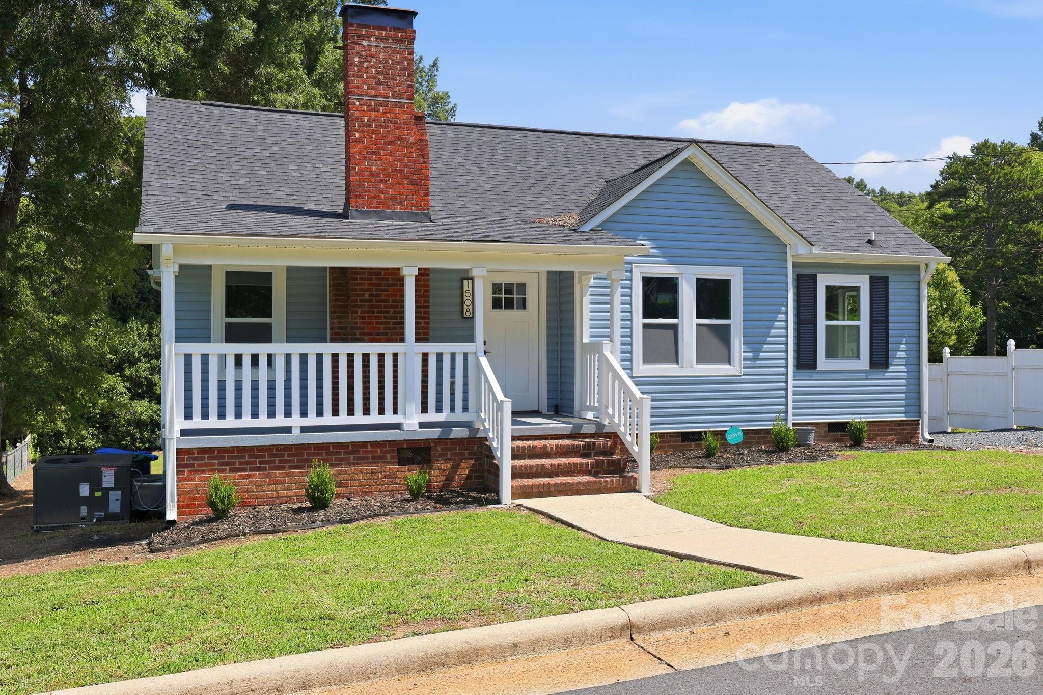 1508 Old Charlotte Road — Albemarle