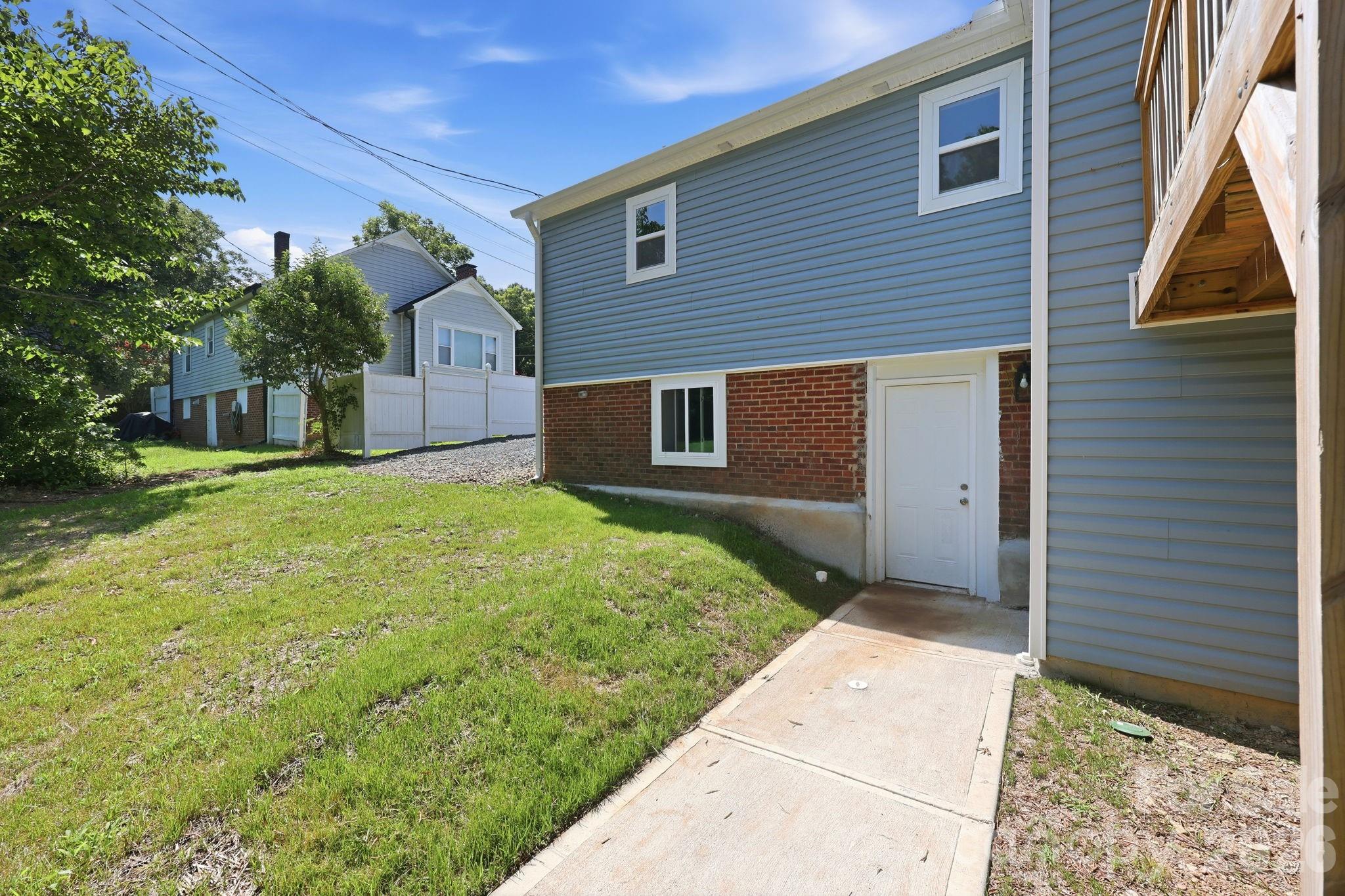 1508 Old Charlotte Road — Albemarle