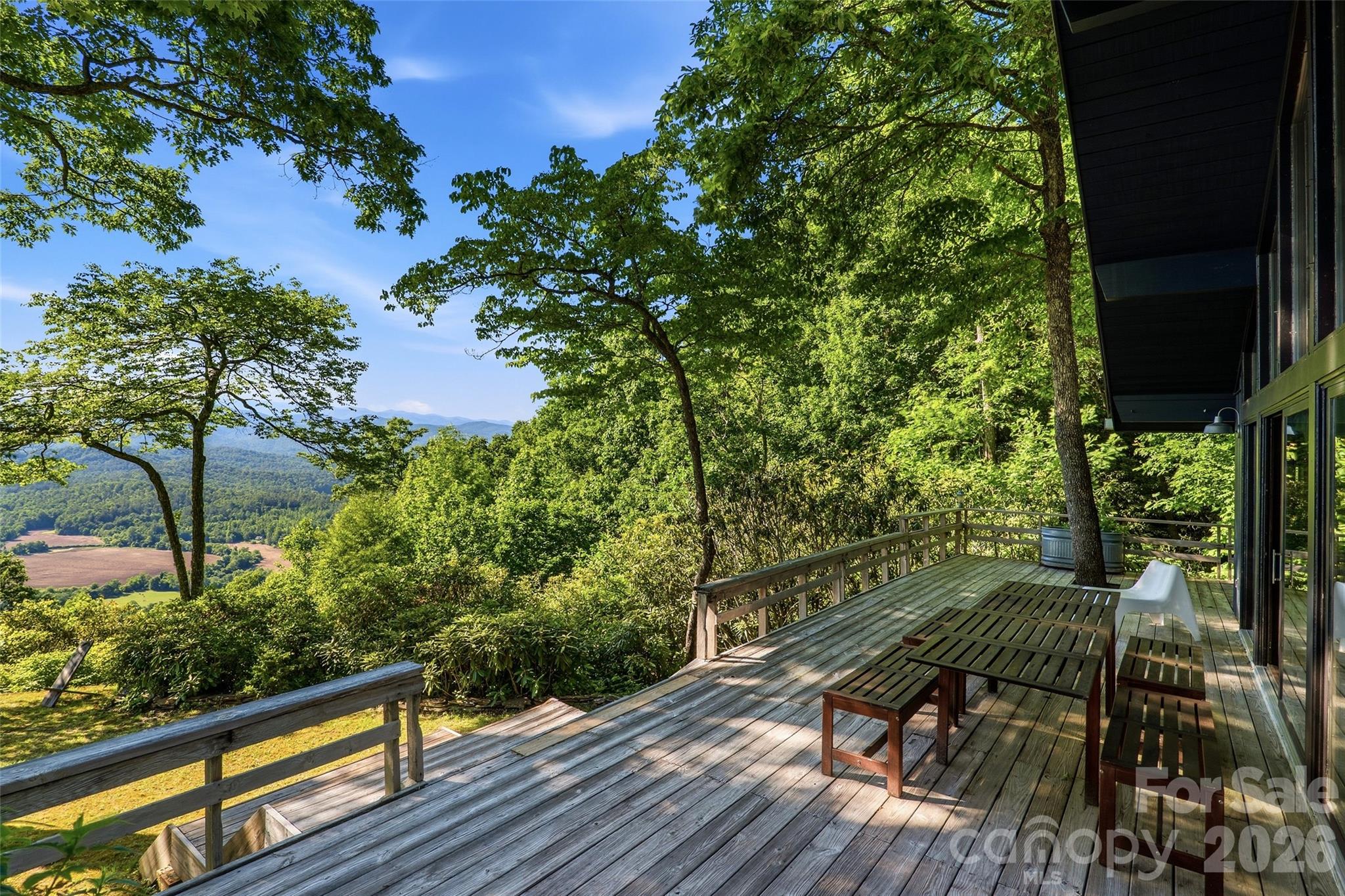 911 Green Hill Road — Brevard