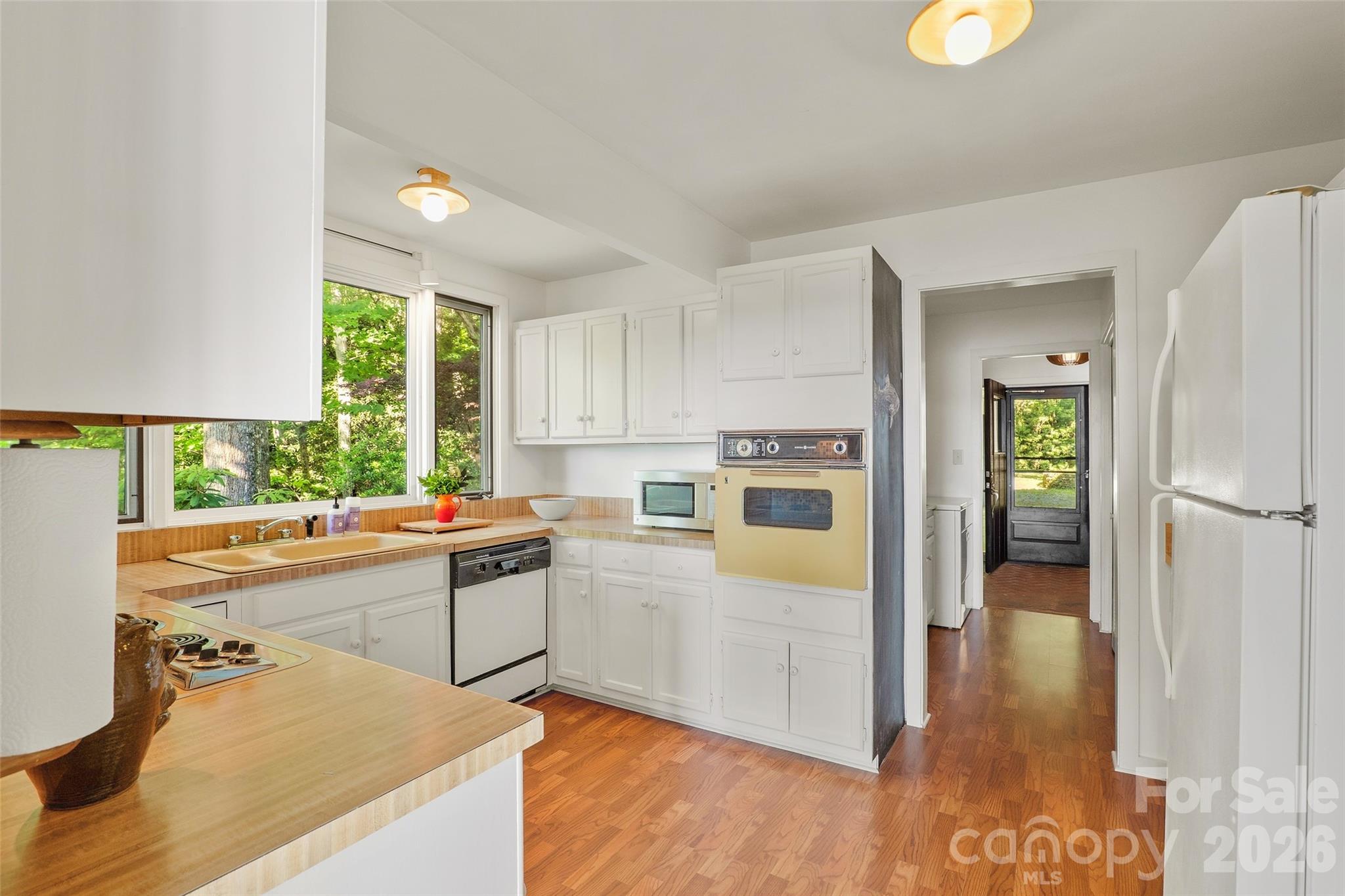 911 Green Hill Road — Brevard