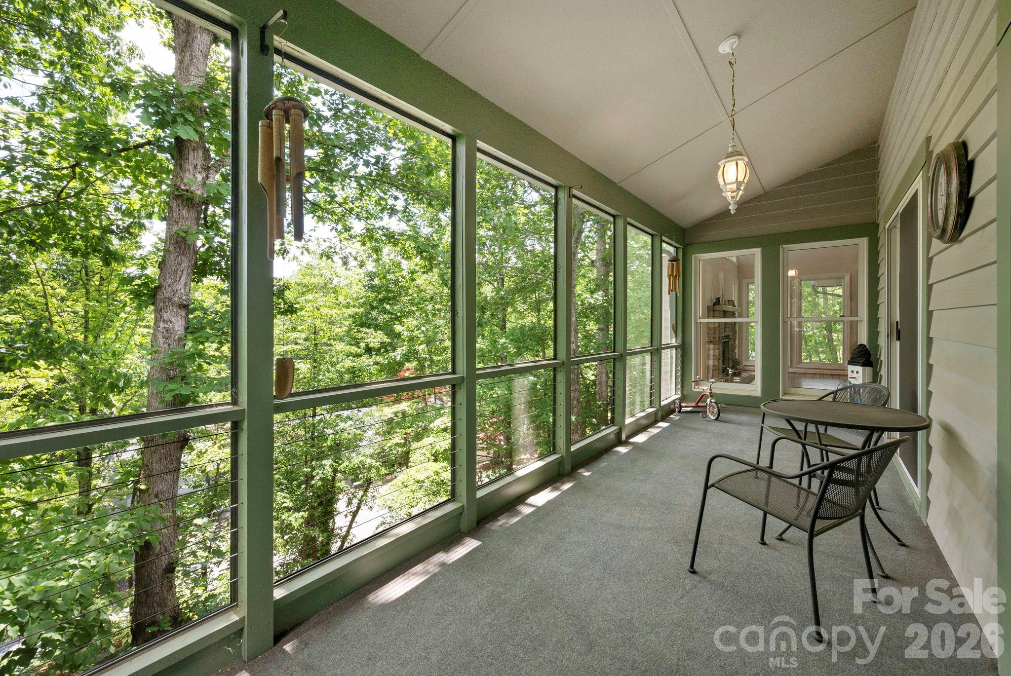 129 FOREST VIEW Drive — Flat Rock