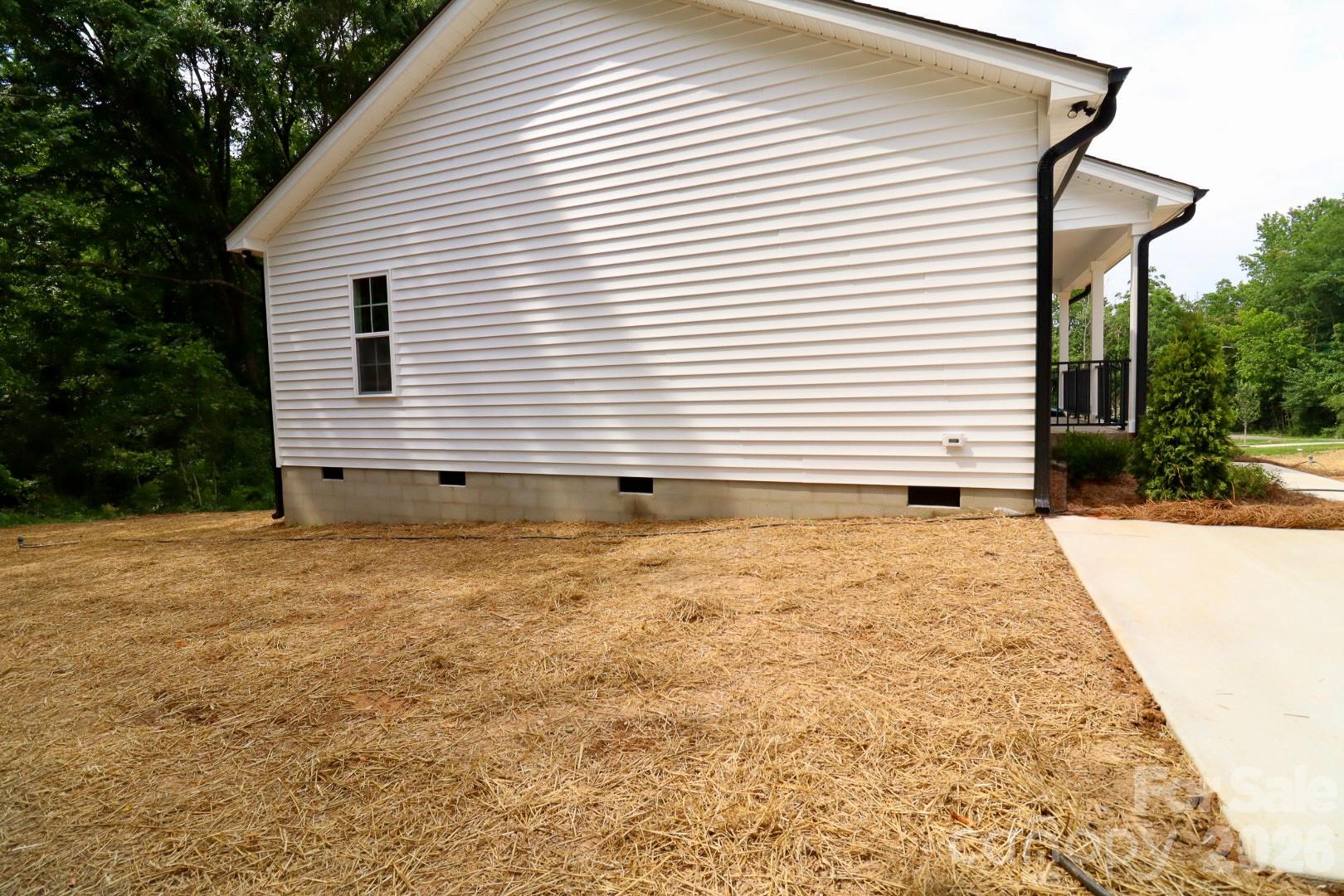 1608 Russell Courtney Road — Monroe