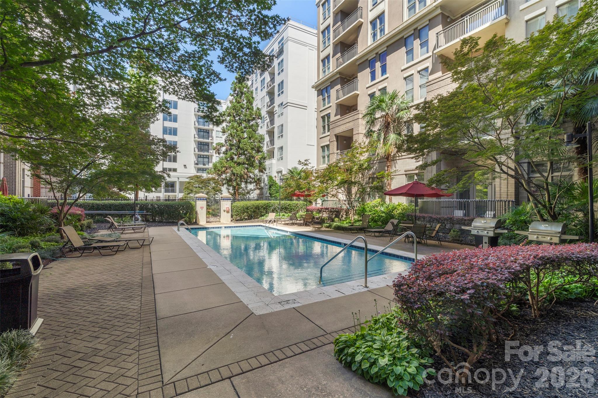 718 W Trade Street #801 — Charlotte