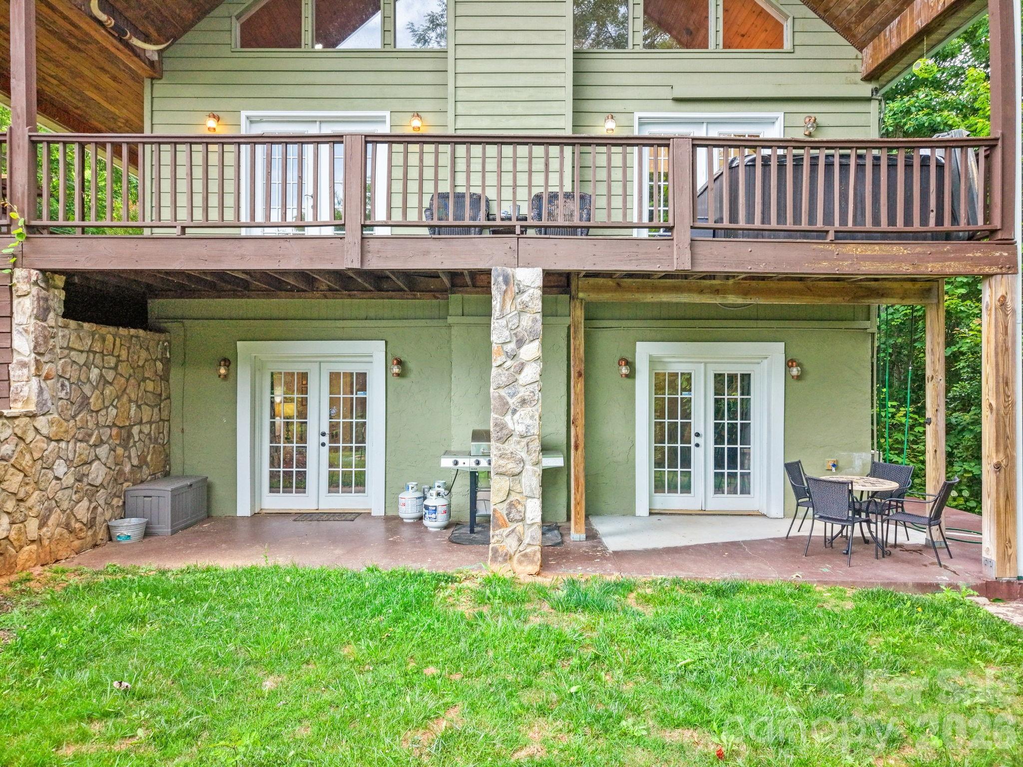 576 Grizzly Ridge — Bryson City