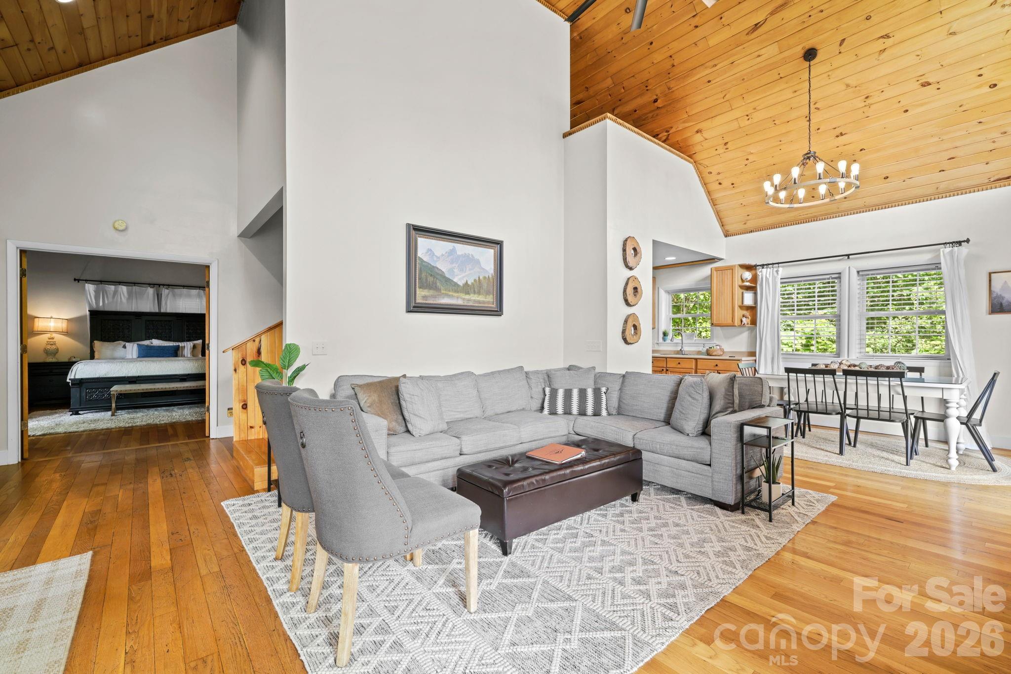 576 Grizzly Ridge — Bryson City