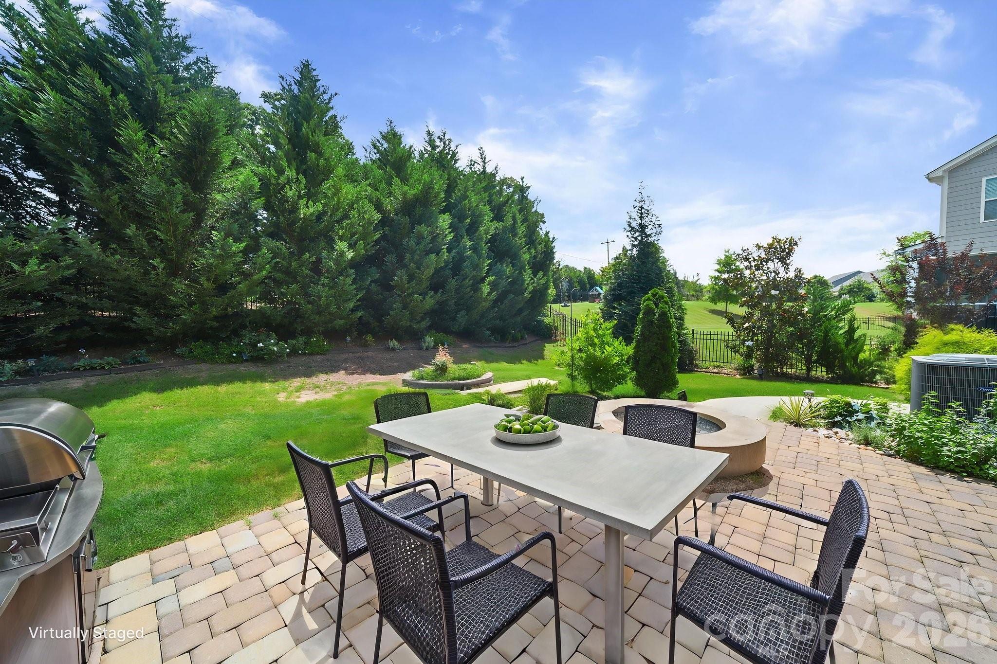 5021 Shadowbrook Road — Waxhaw
