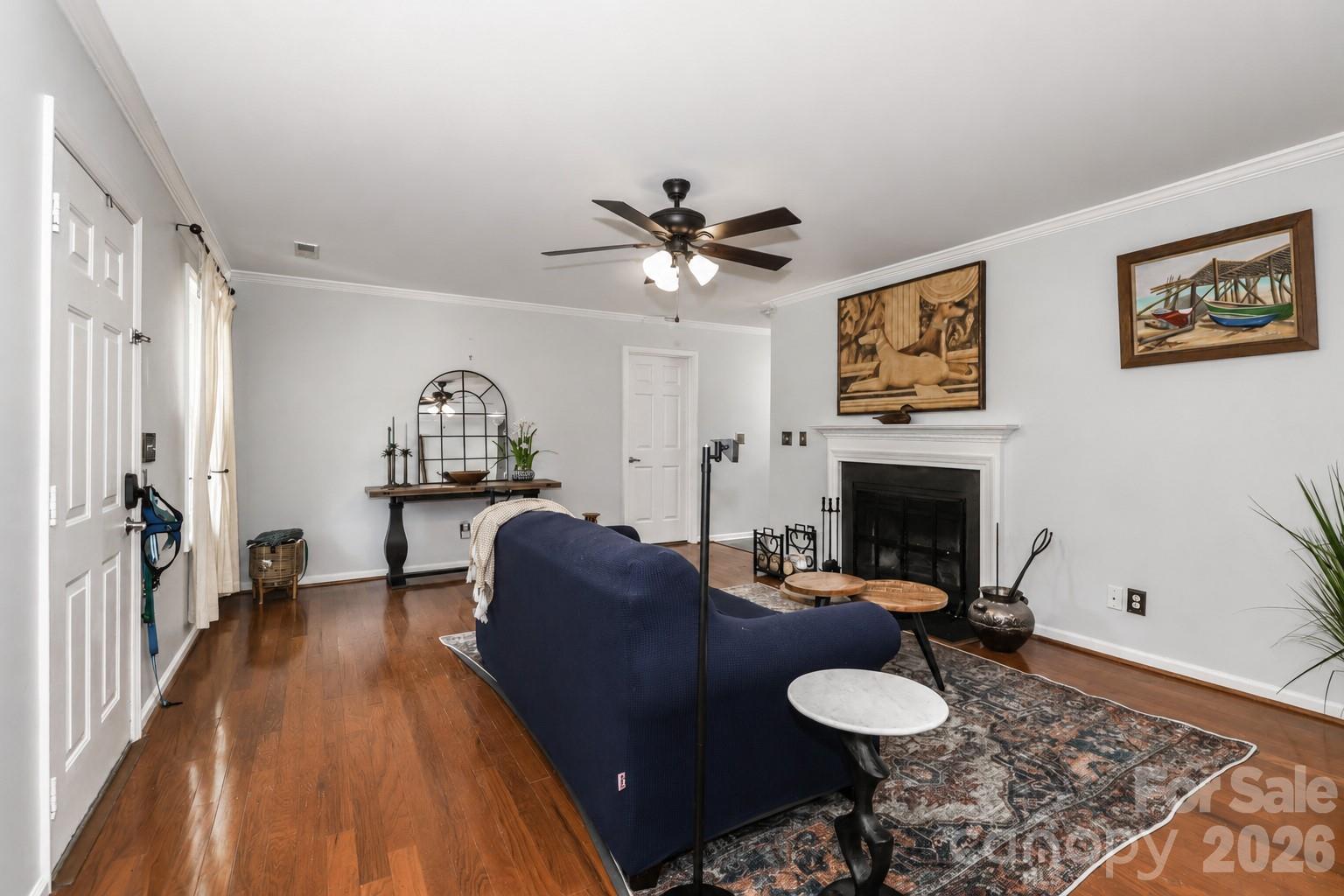 105 Lake Top Lane — Statesville
