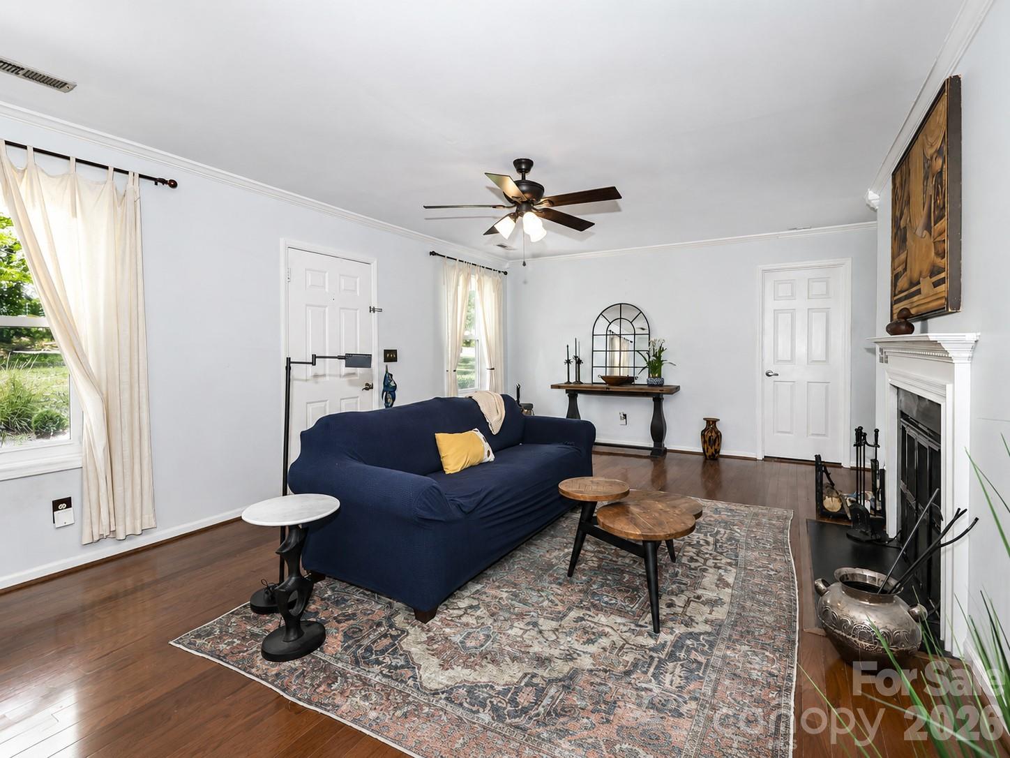 105 Lake Top Lane — Statesville