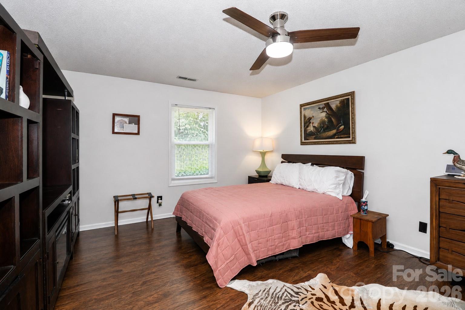 105 Lake Top Lane — Statesville