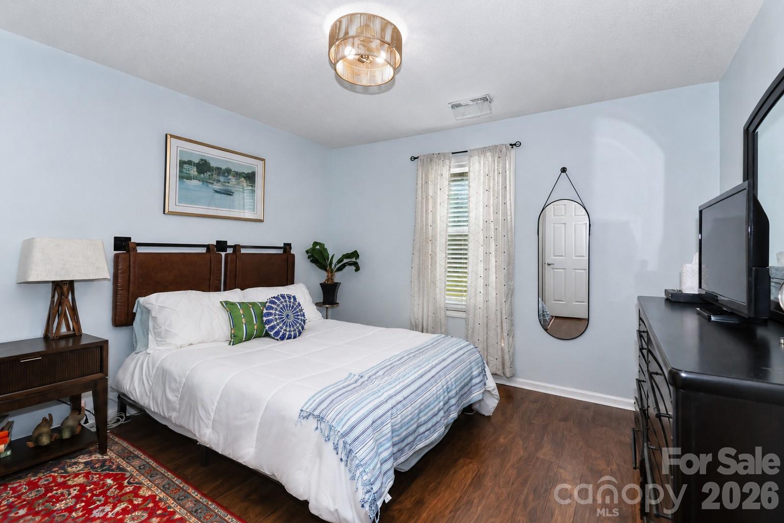 105 Lake Top Lane — Statesville