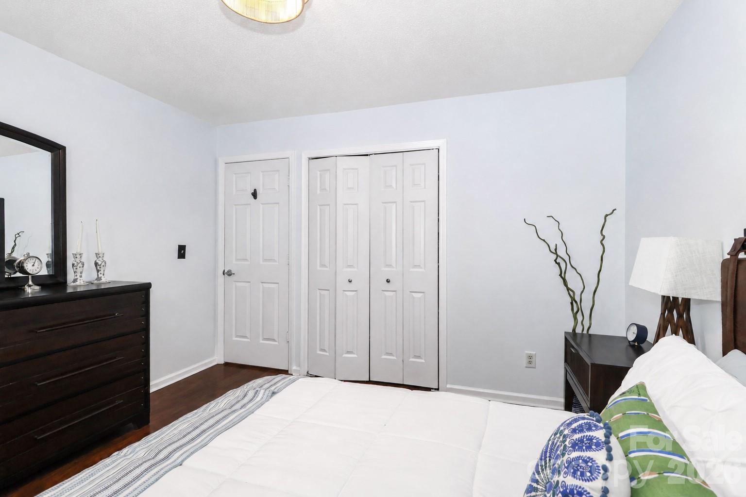105 Lake Top Lane — Statesville