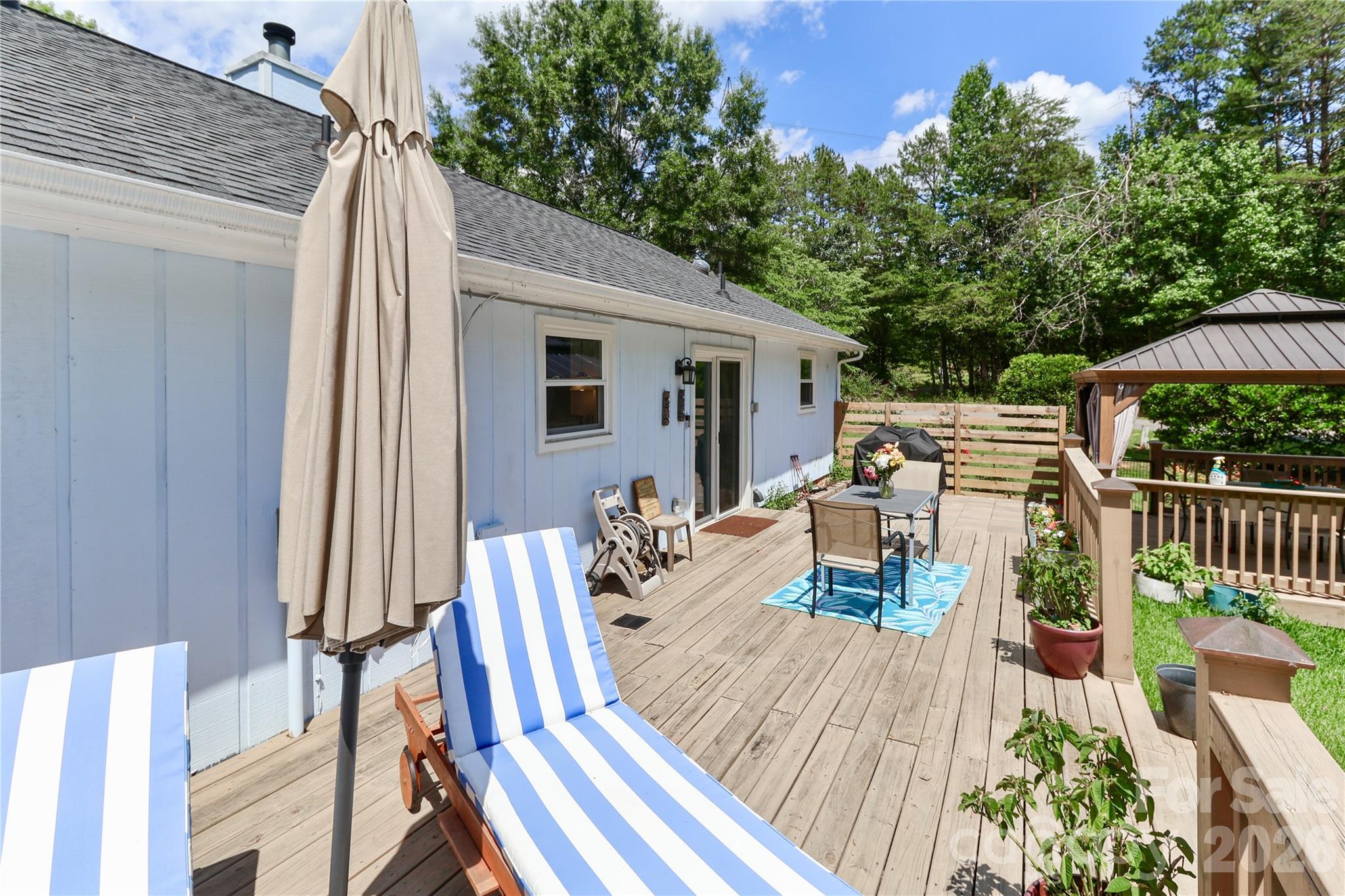 105 Lake Top Lane — Statesville
