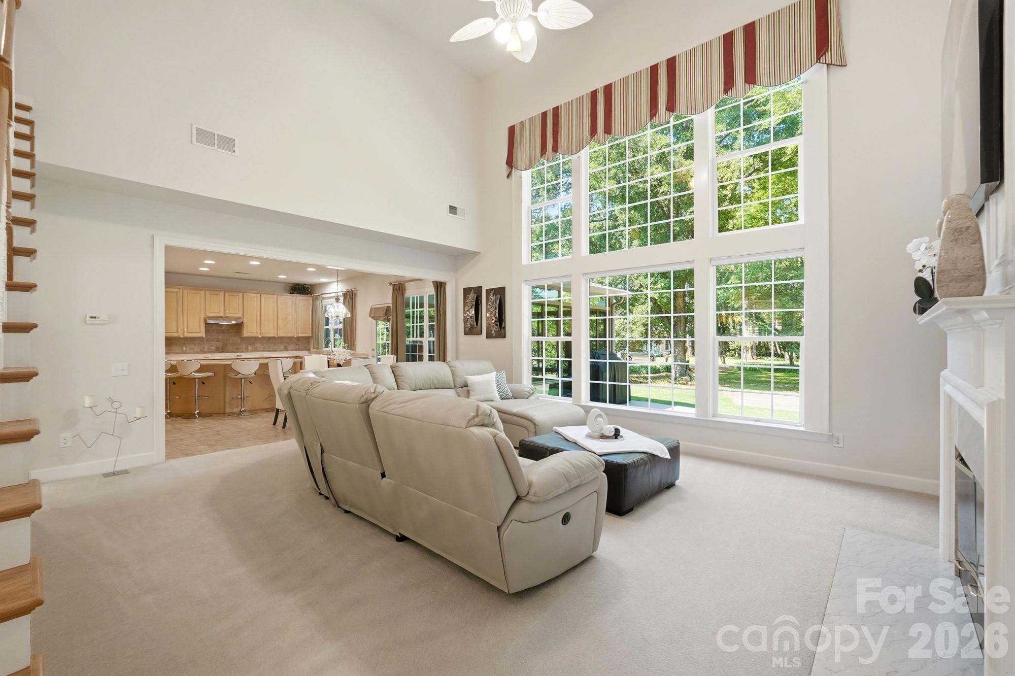 4814 King Arthur Drive — Charlotte
