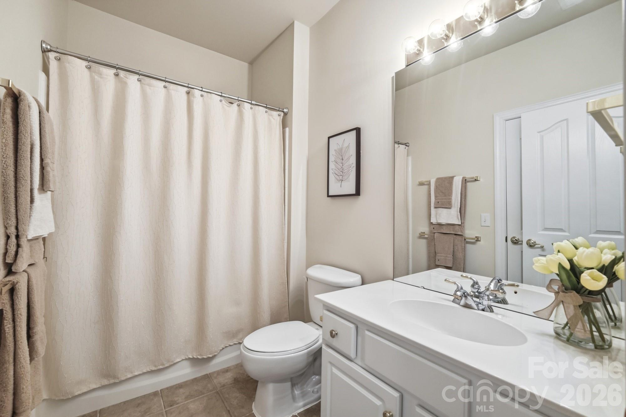 4814 King Arthur Drive — Charlotte