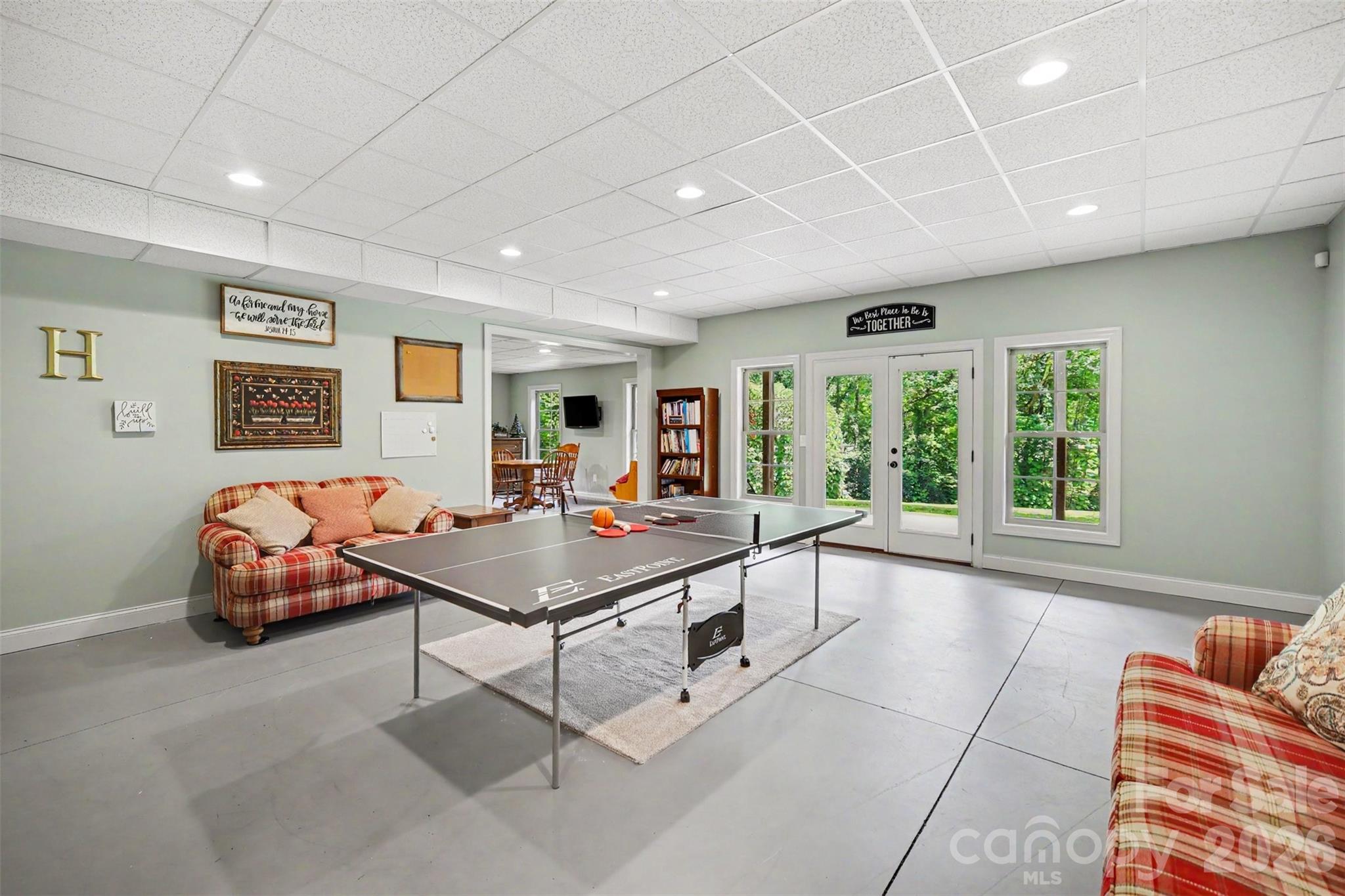 401 Yorkfield Drive — Shelby