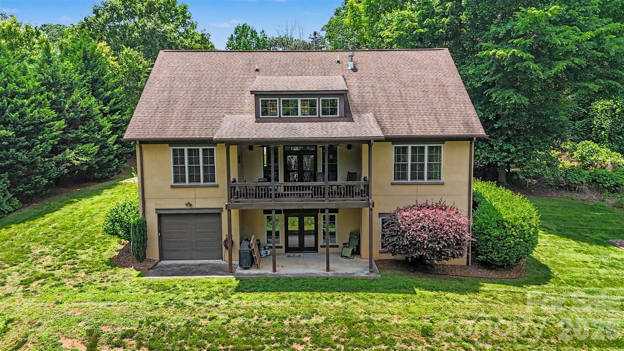 401 Yorkfield Drive — Shelby