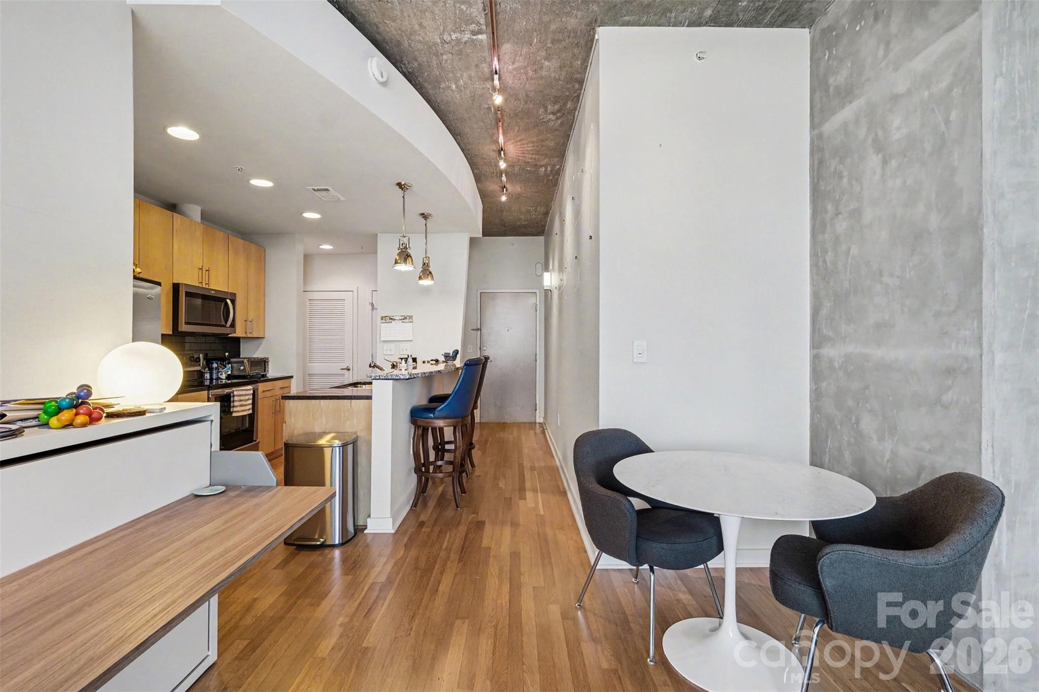 210 N Church Street #1604 — Charlotte