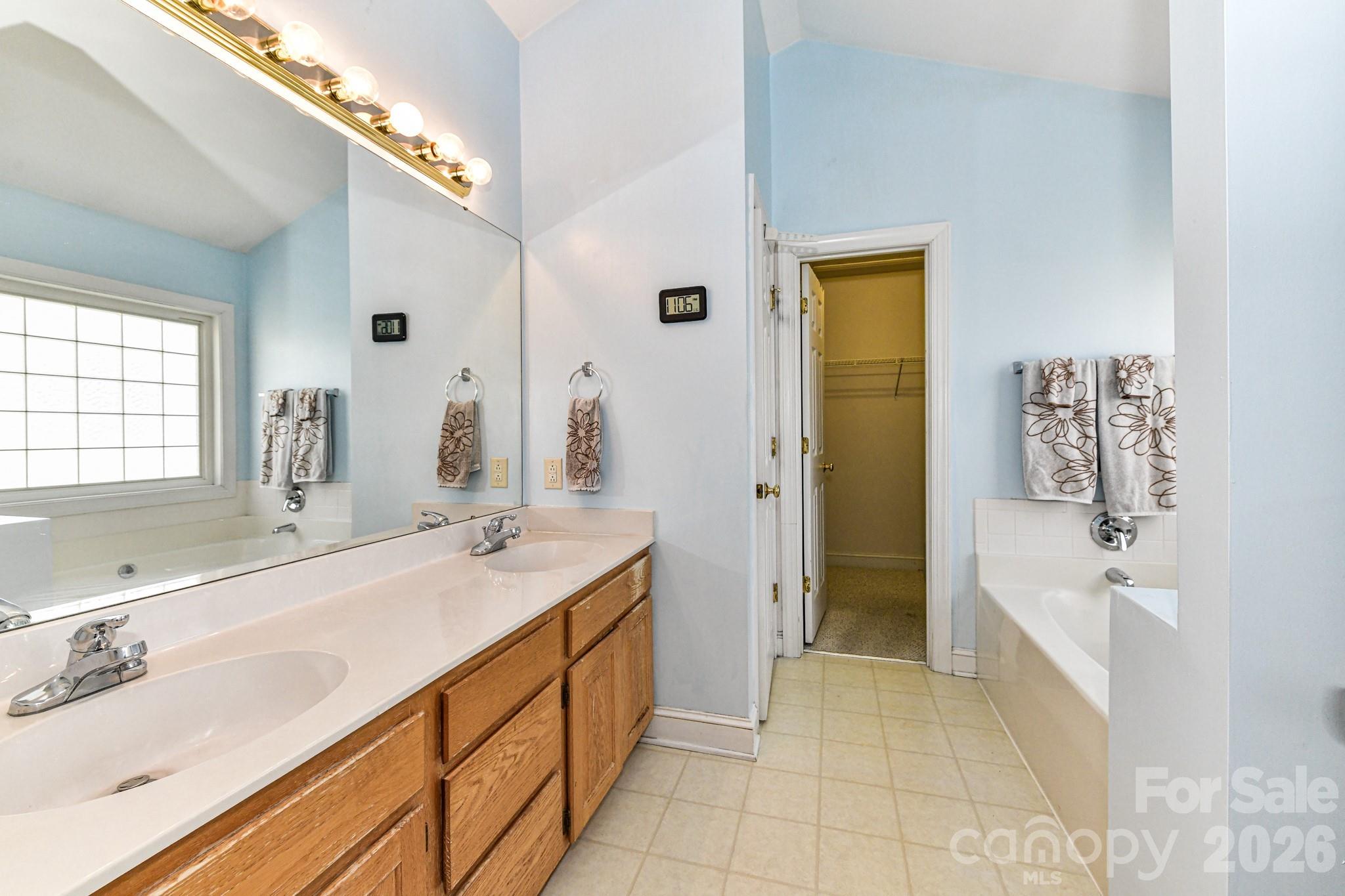 1050 Enderbury Drive — Indian Trail