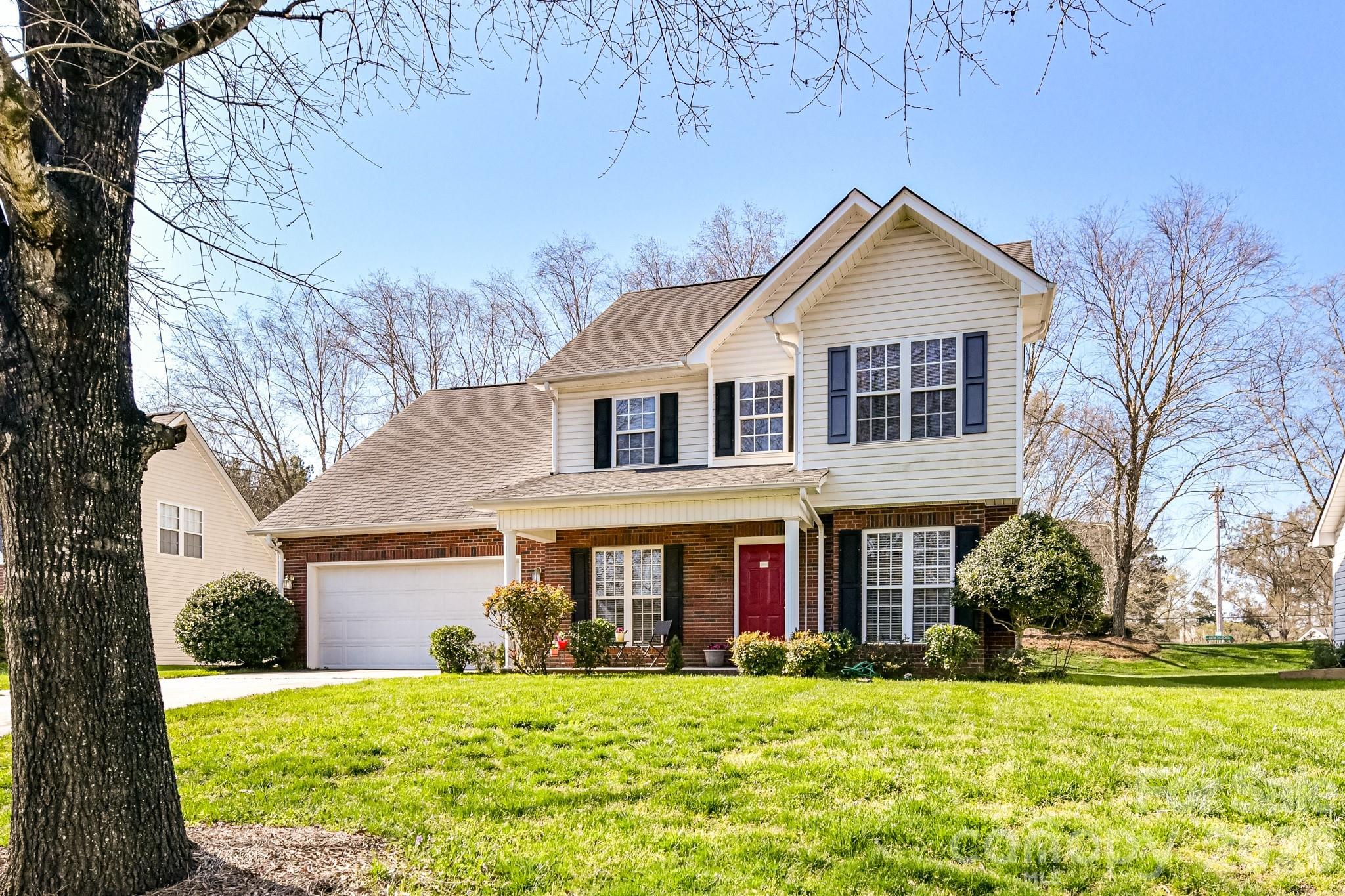 1050 Enderbury Drive — Indian Trail
