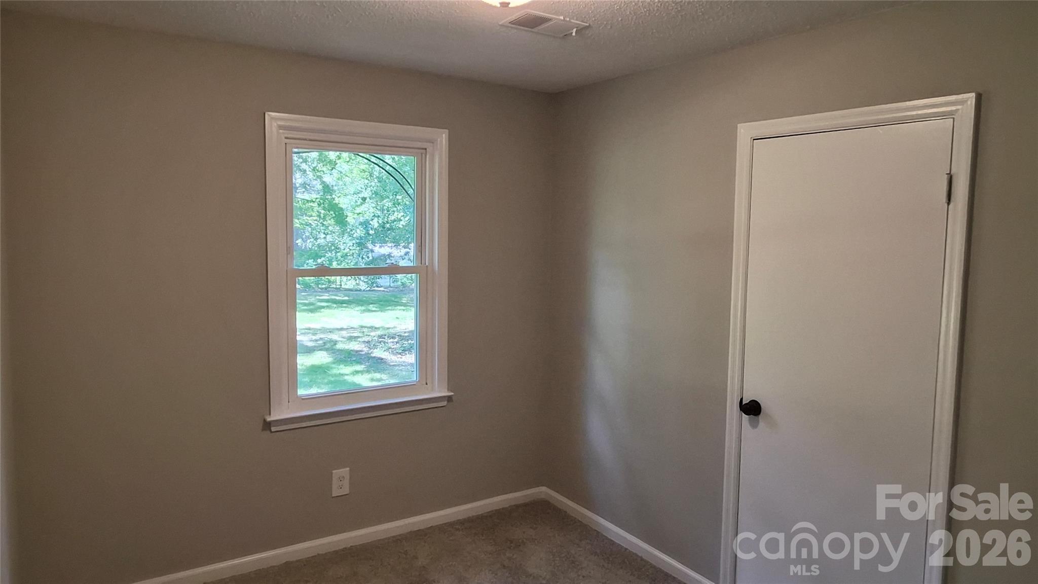 1319 Sourwood Drive — Chester