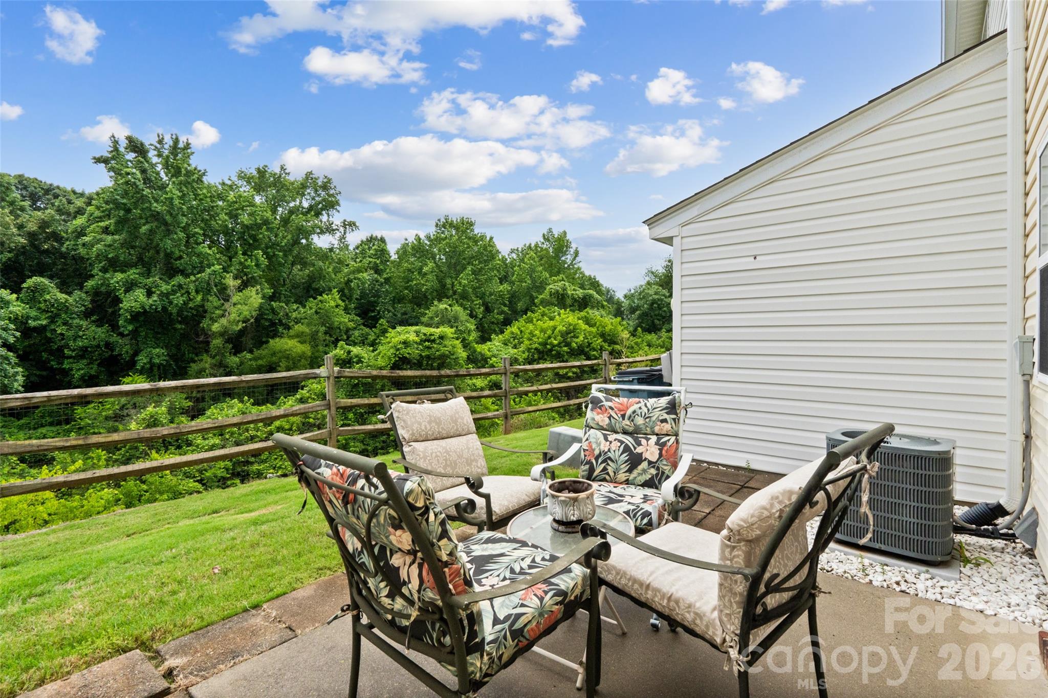 713 Rock Lake Glen — Fort Mill