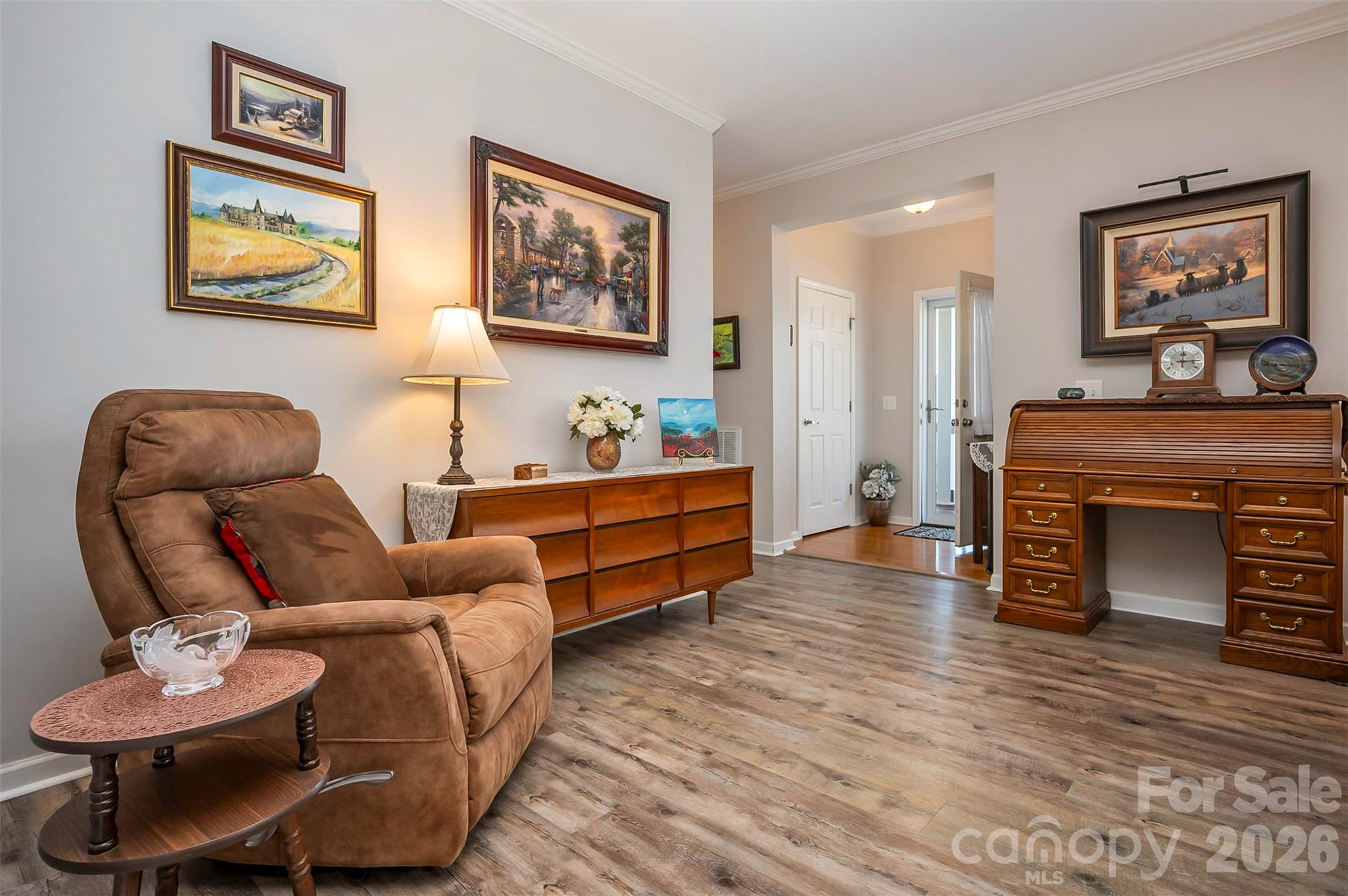 34 Middle Street — Hendersonville