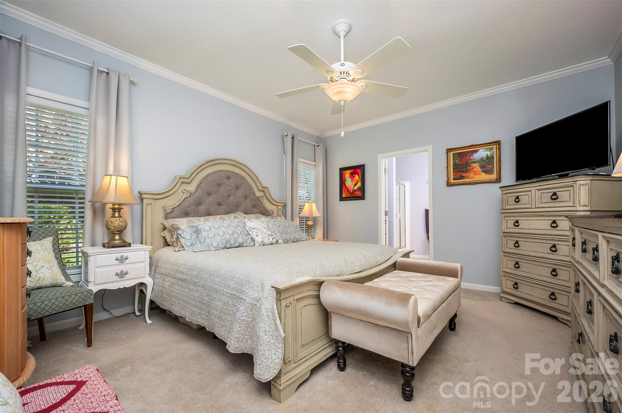 34 Middle Street — Hendersonville