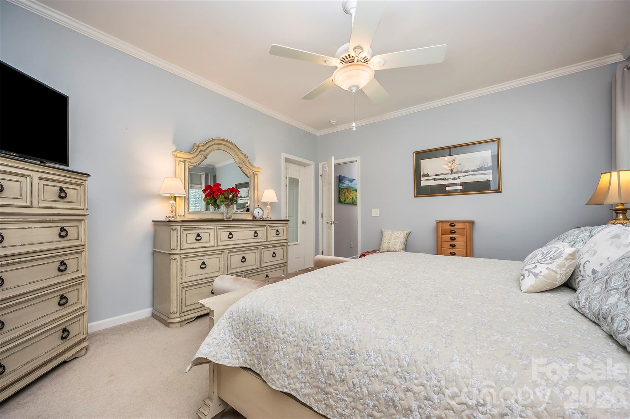 34 Middle Street — Hendersonville