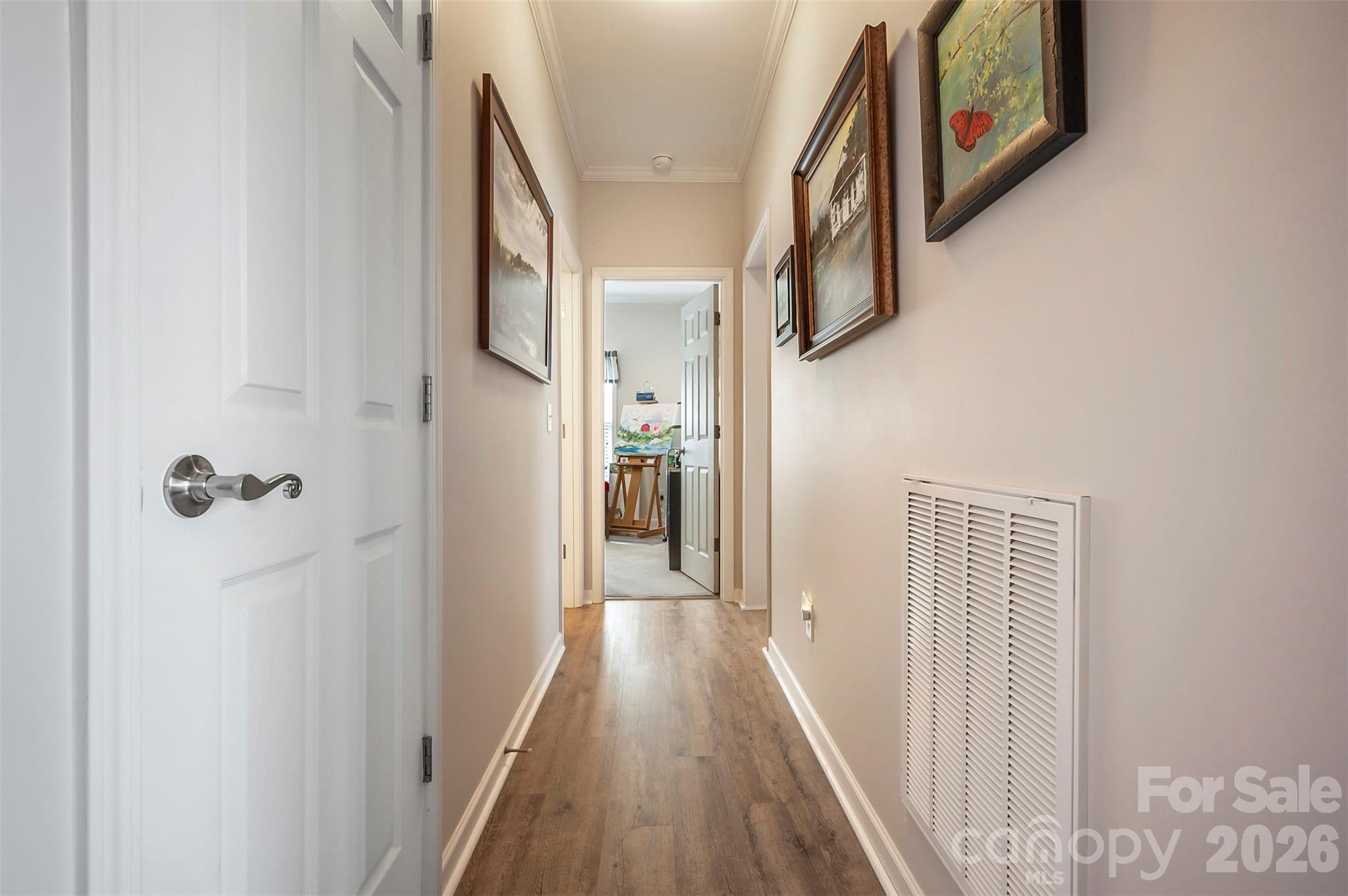 34 Middle Street — Hendersonville