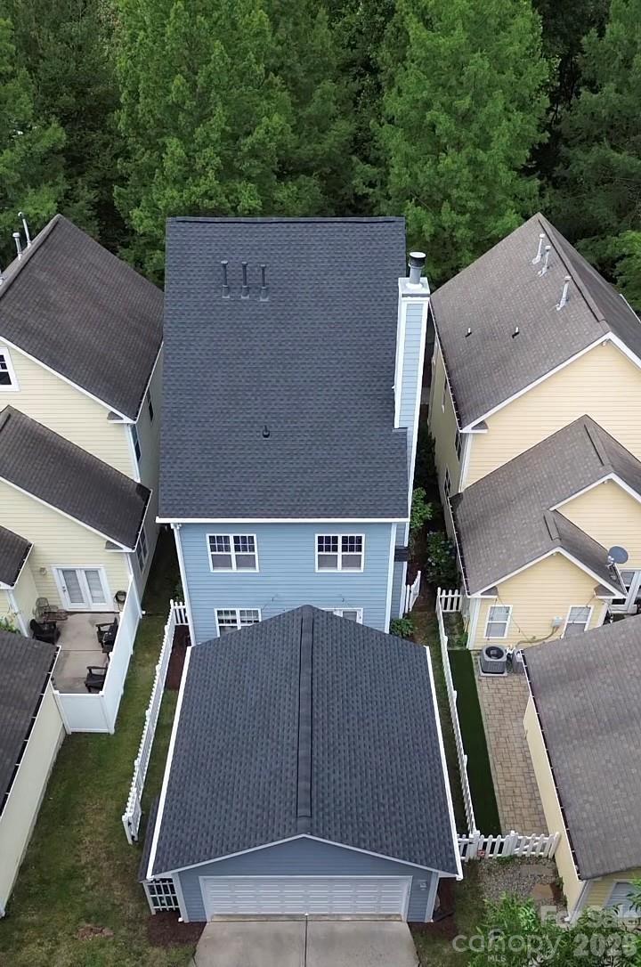 1733 Lela Avenue — Charlotte