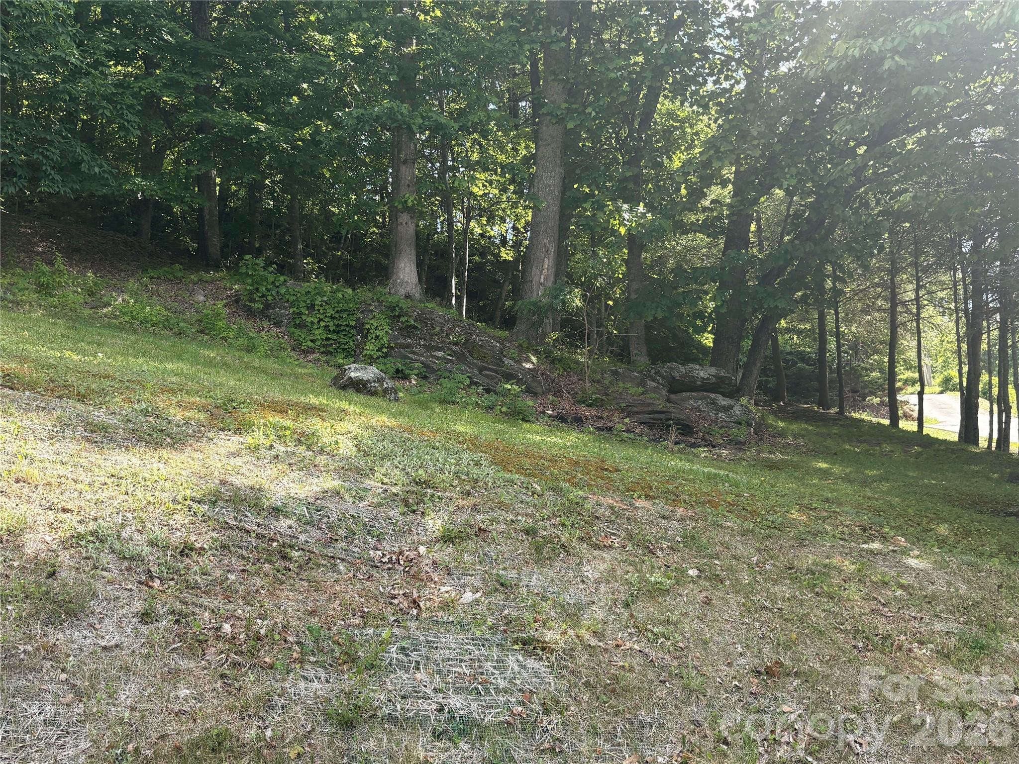 299 McDowell Lane — Burnsville