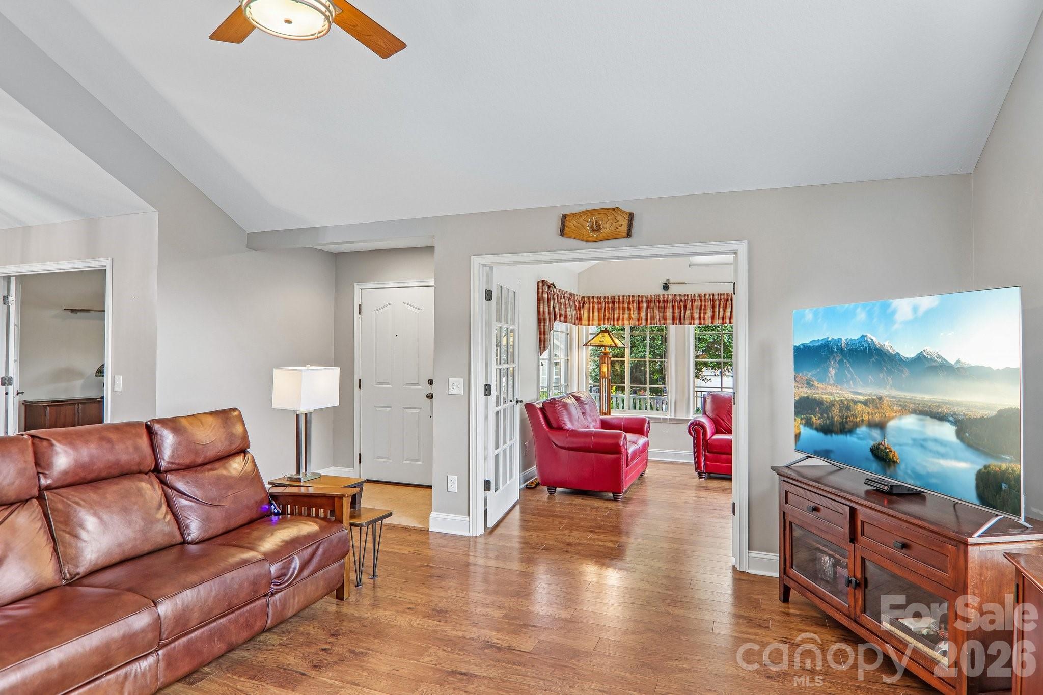 174 Summerfield Place — Flat Rock
