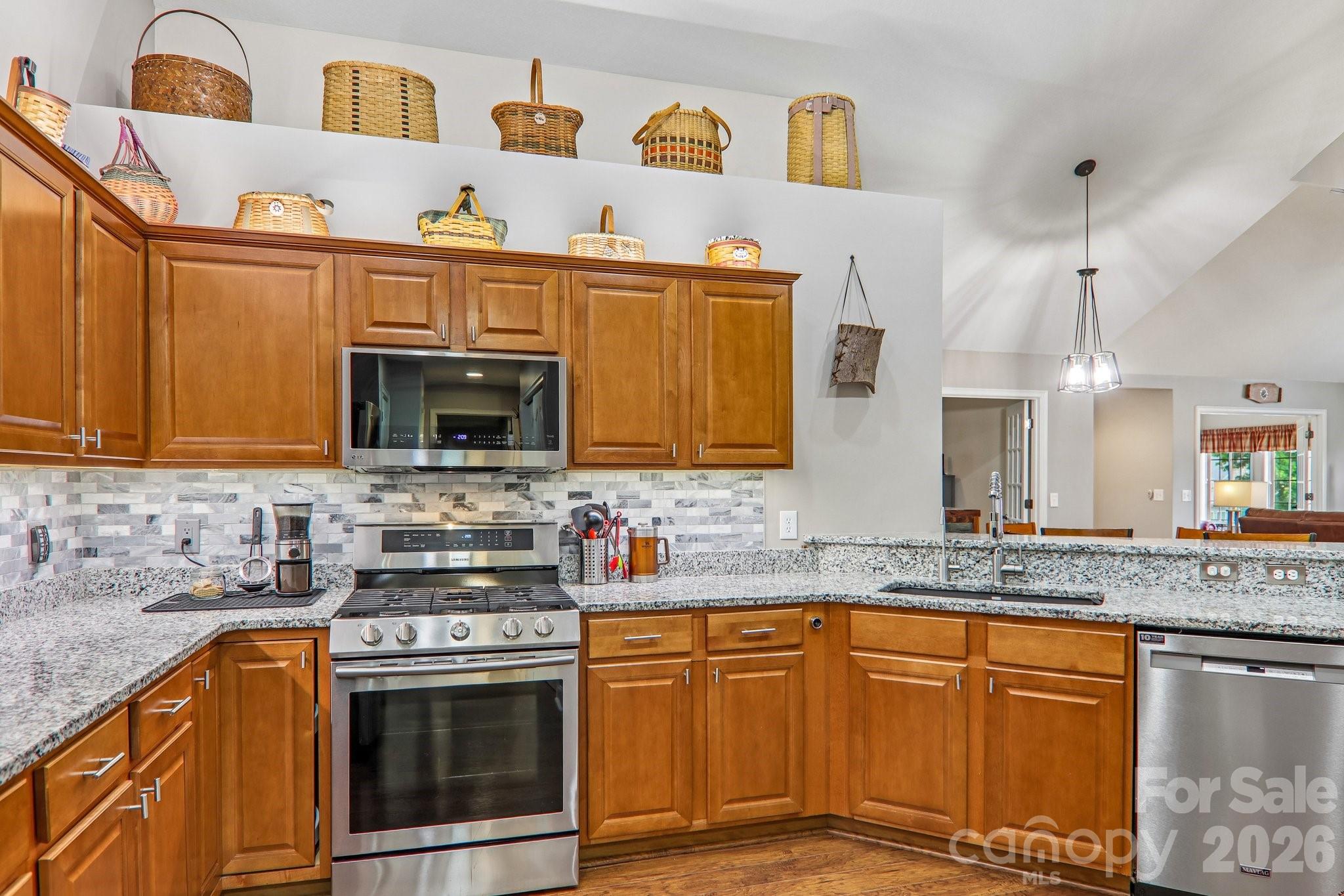 174 Summerfield Place — Flat Rock