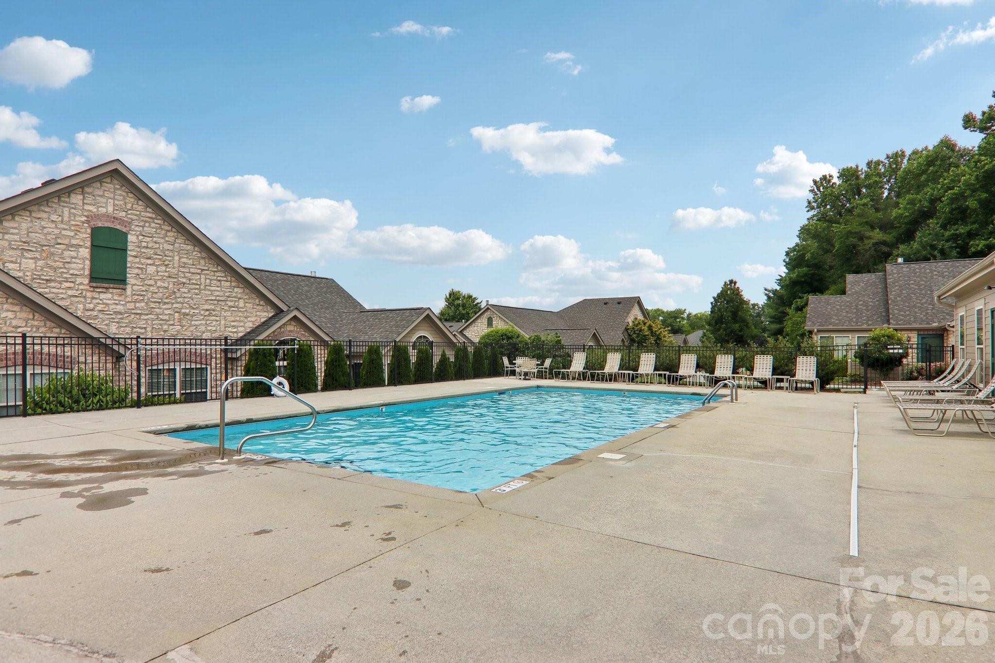 174 Summerfield Place — Flat Rock