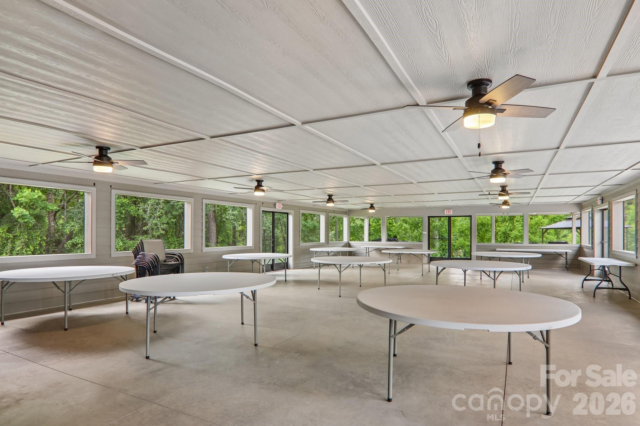 174 Summerfield Place — Flat Rock