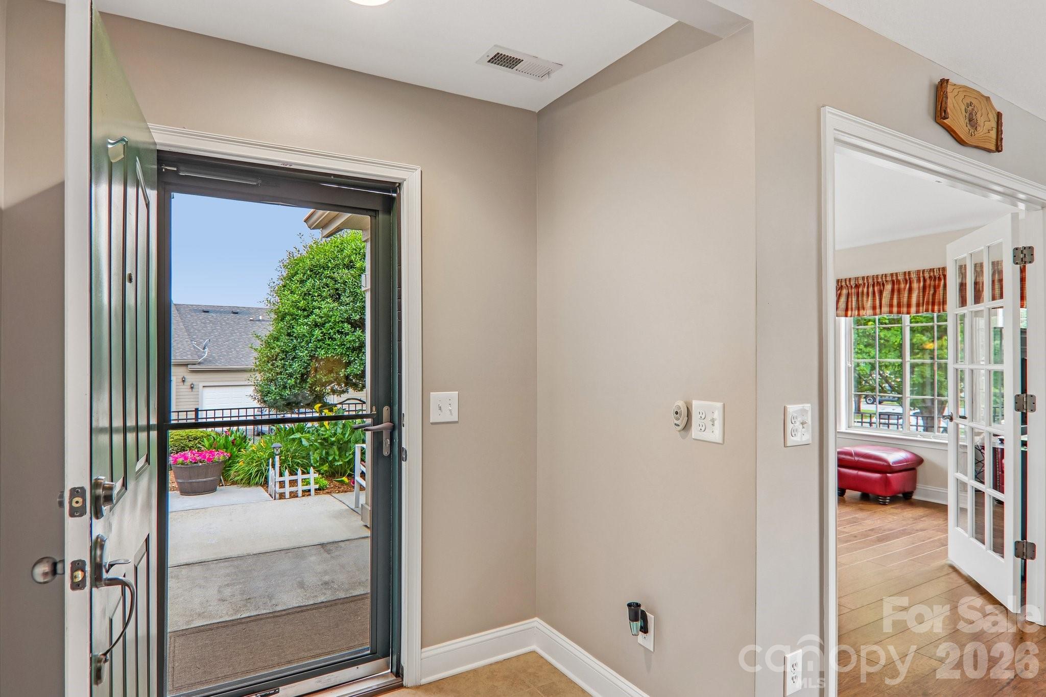 174 Summerfield Place — Flat Rock