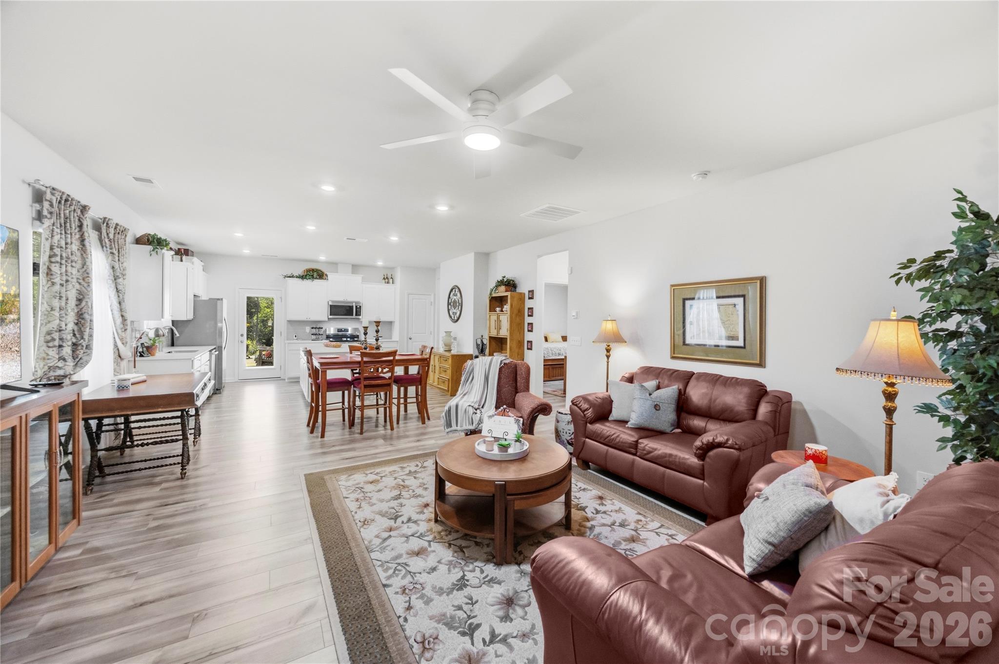 2928 Legacy Ridge Lane — Catawba