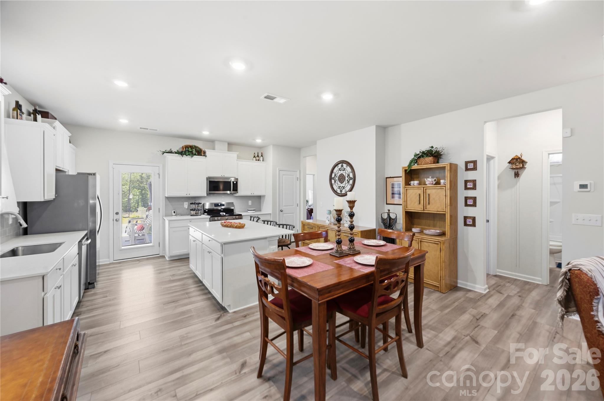 2928 Legacy Ridge Lane — Catawba