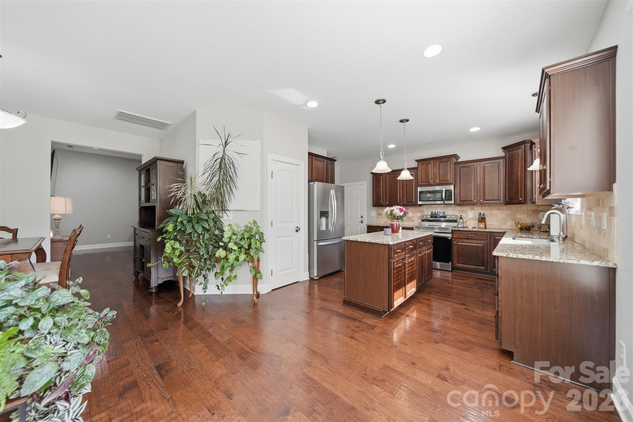 2419 Dellwood Drive — Monroe