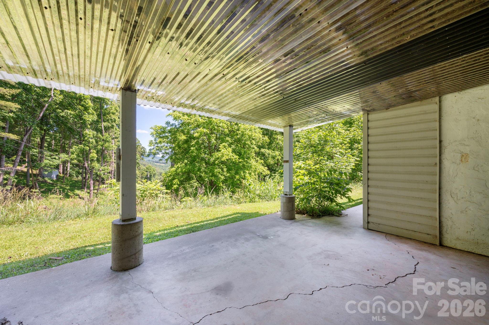 30 Reeves Drive — Burnsville