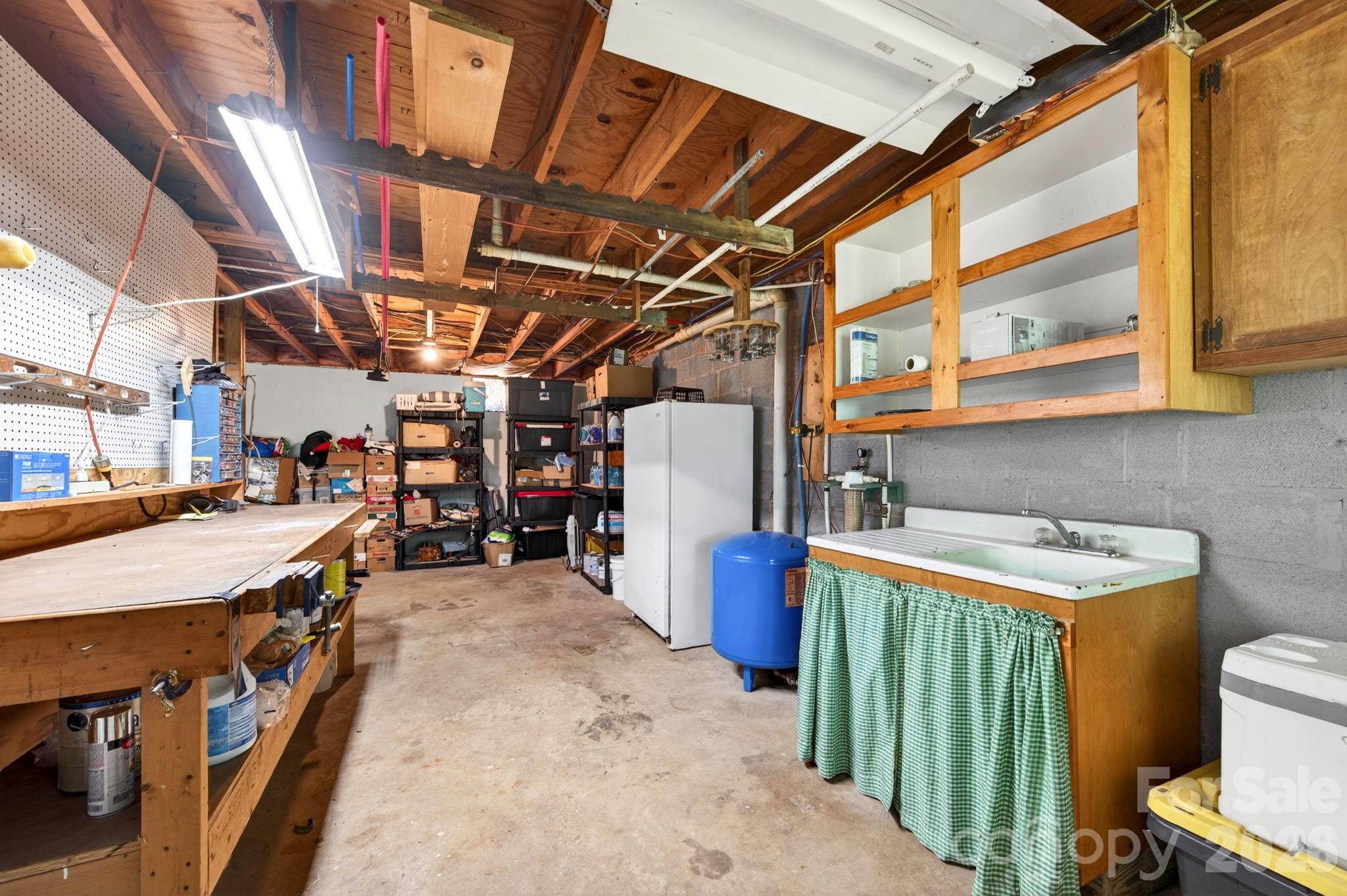 30 Reeves Drive — Burnsville