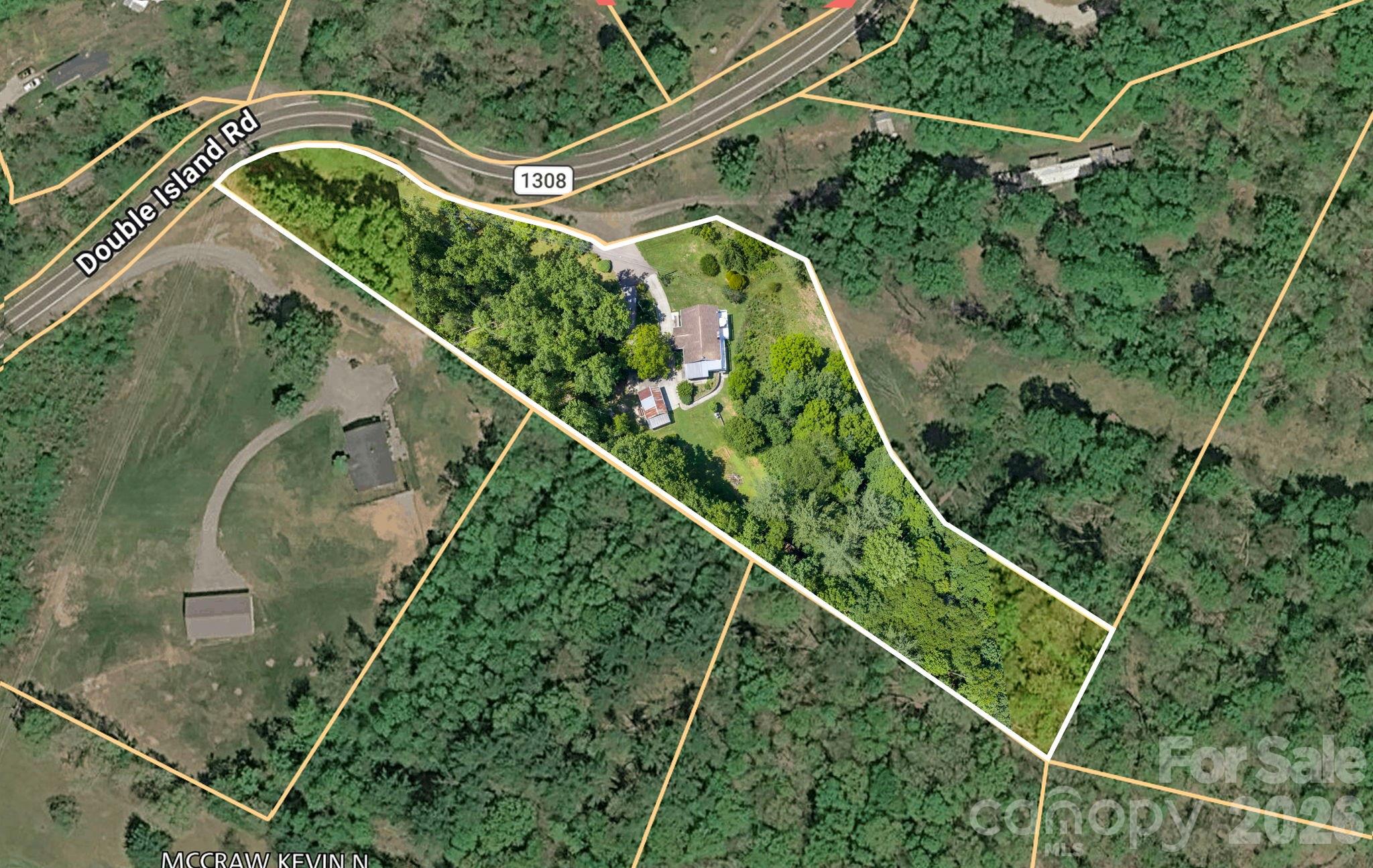 30 Reeves Drive — Burnsville