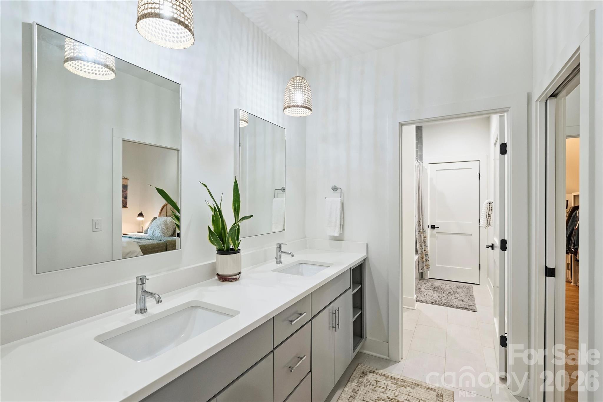 1241 Heather Lane — Charlotte