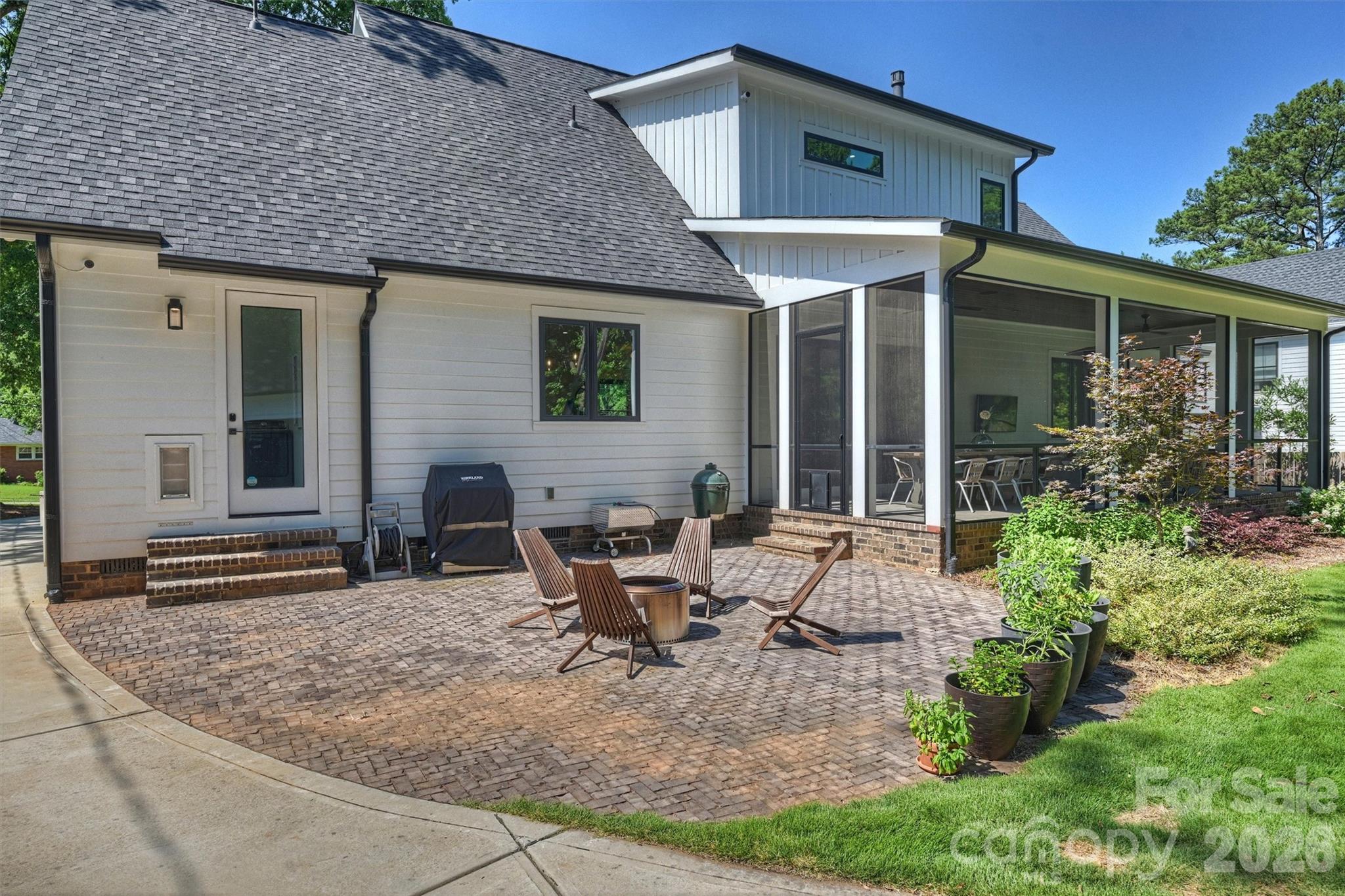 1241 Heather Lane — Charlotte