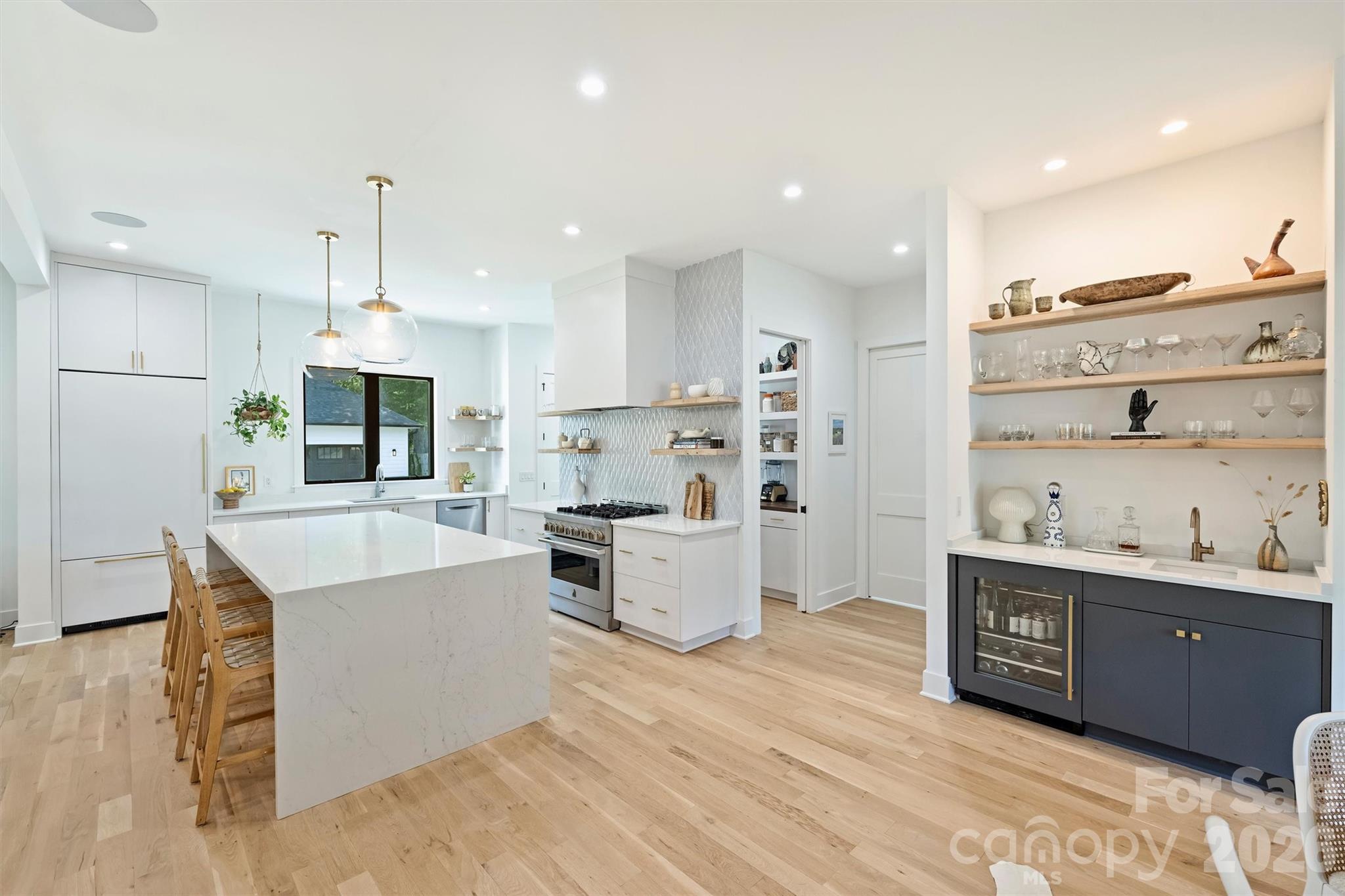 1241 Heather Lane — Charlotte