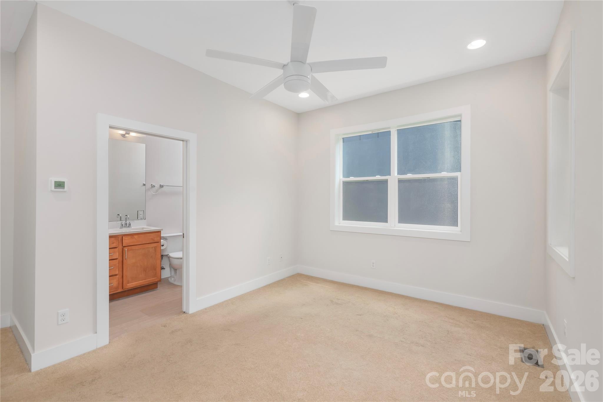 39 Hubbard Avenue — Asheville