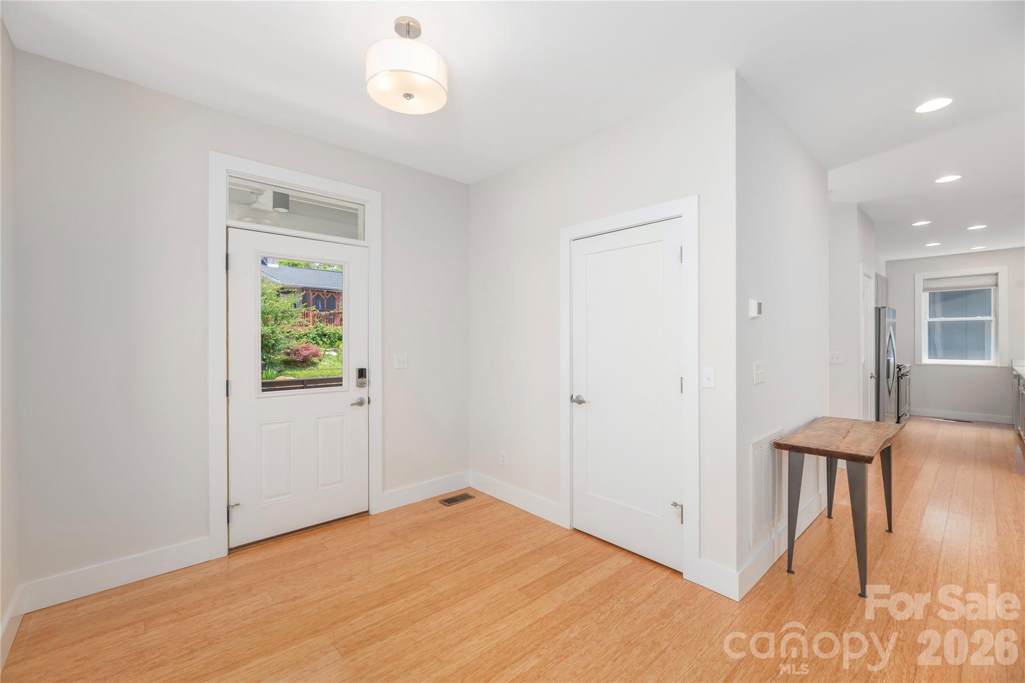 39 Hubbard Avenue — Asheville